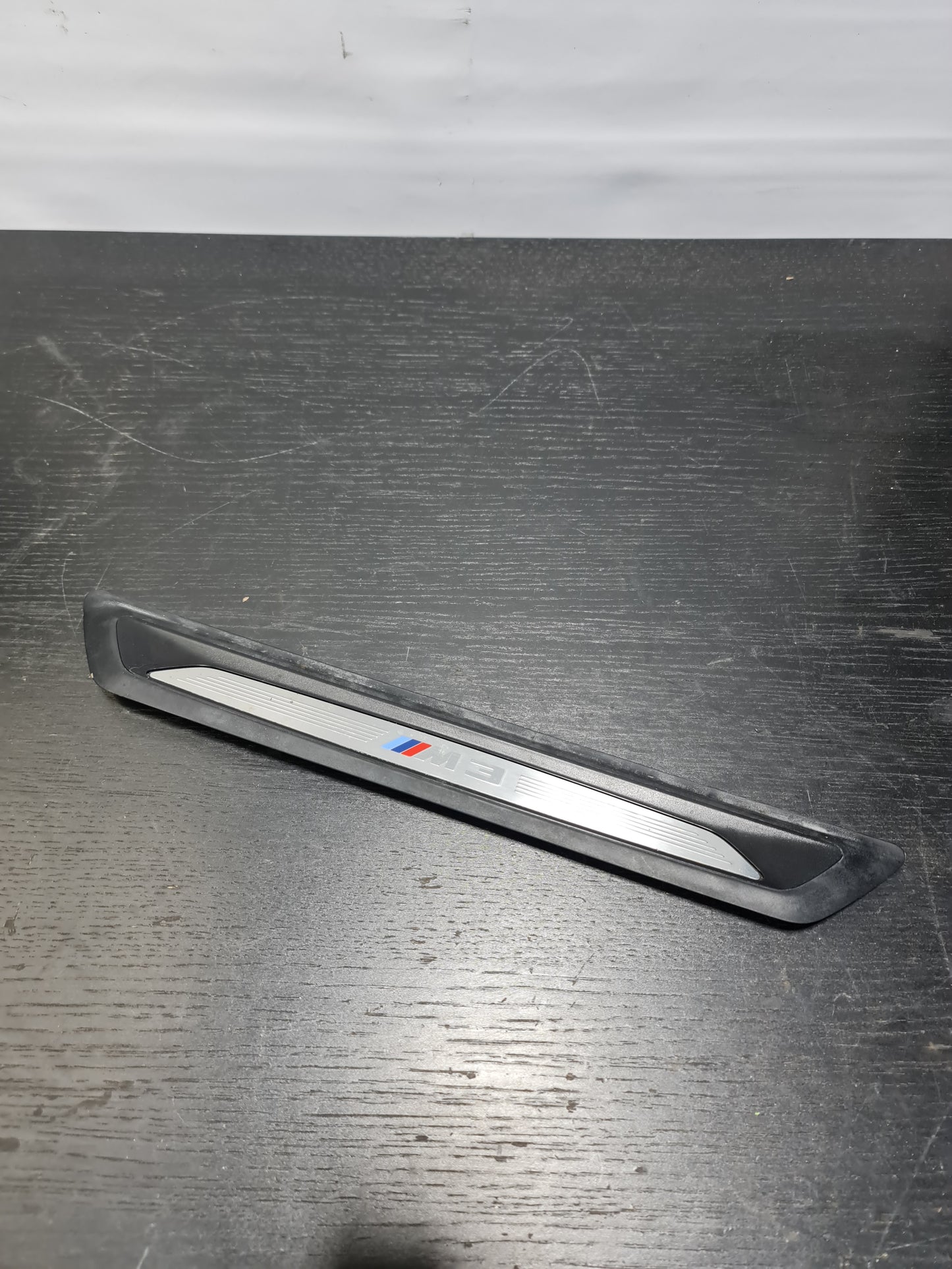 2015-2018 BMW M3 51-47-8-055-779 BMW 51478055779 Front Entrance Cover 8055779 04 - MPerformance.parts