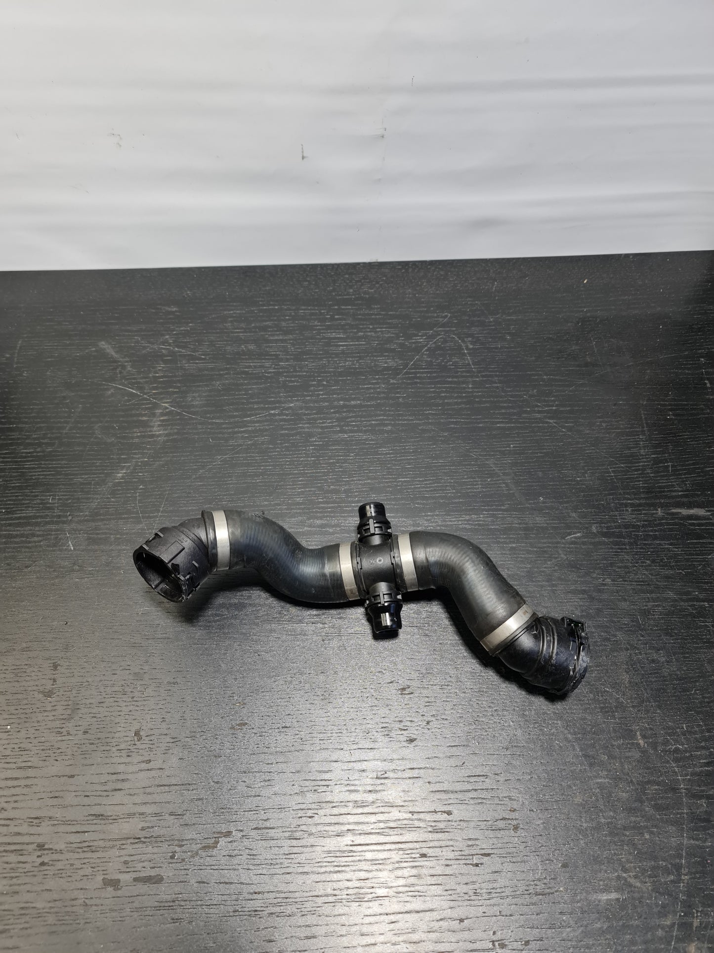 BMW M4 COUPE G82 RIGHT WATER COOLANT RADIATOR HOSE 17128096423 - MPerformance.parts