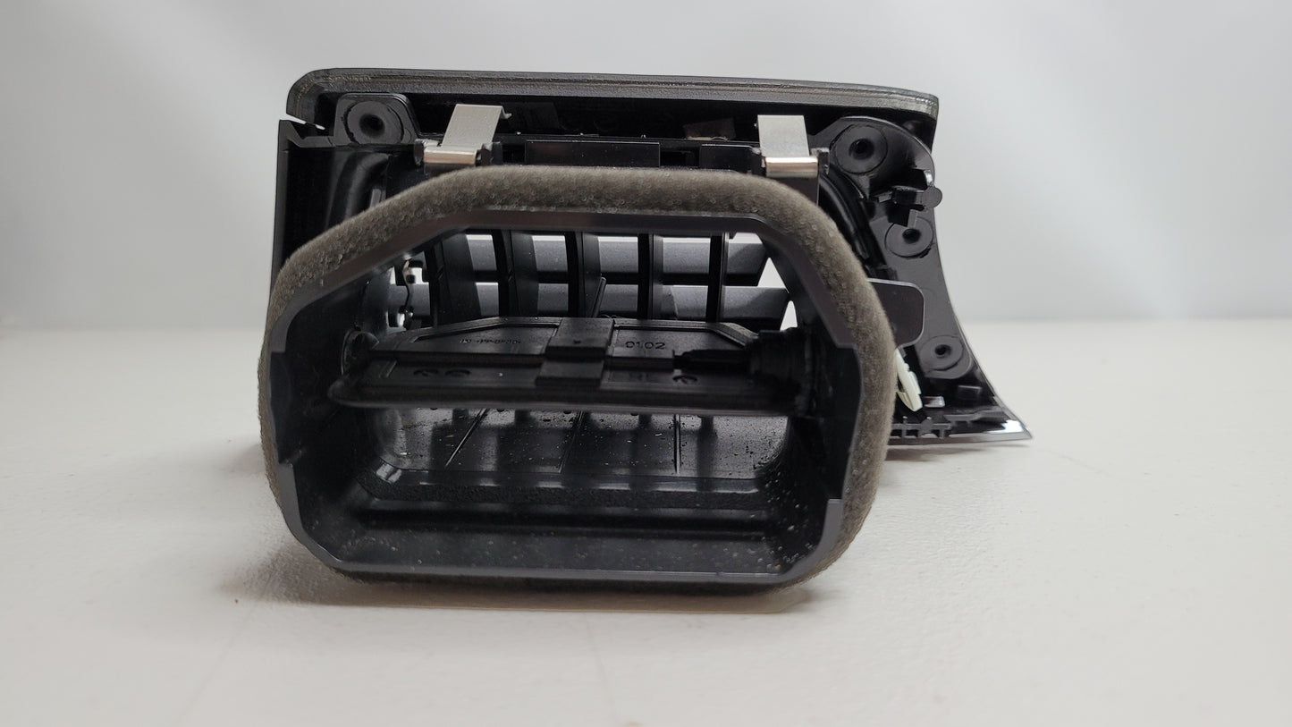 Original BMW Fresh Air Grille, Right 64229231995 9231995 09 - MPerformance.parts