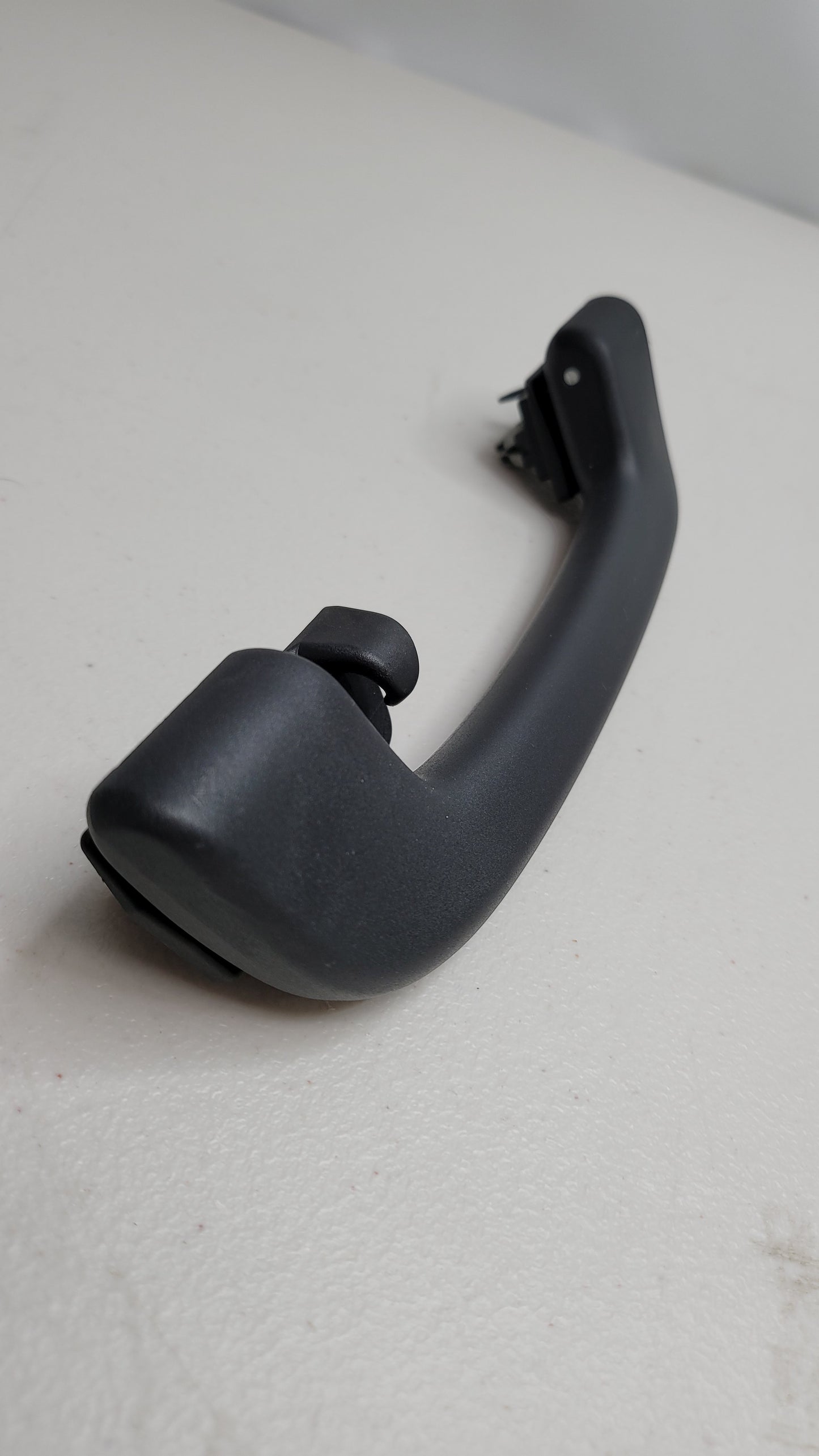 F80 Roof Grab Handle Arm Holder Black PA6GF30 - MPerformance.parts