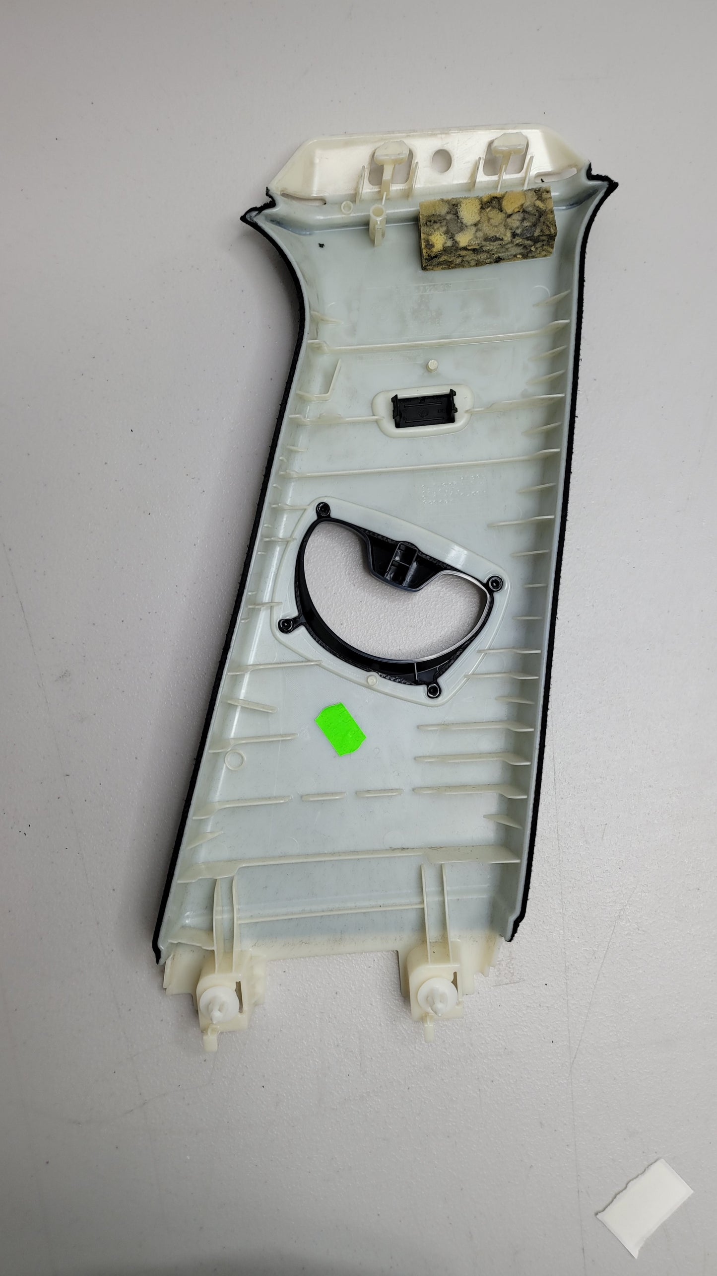 BMW 3 F30, F80 328 i Left Side B Pillar Trim 51437220997 7220997 2012 - MPerformance.parts
