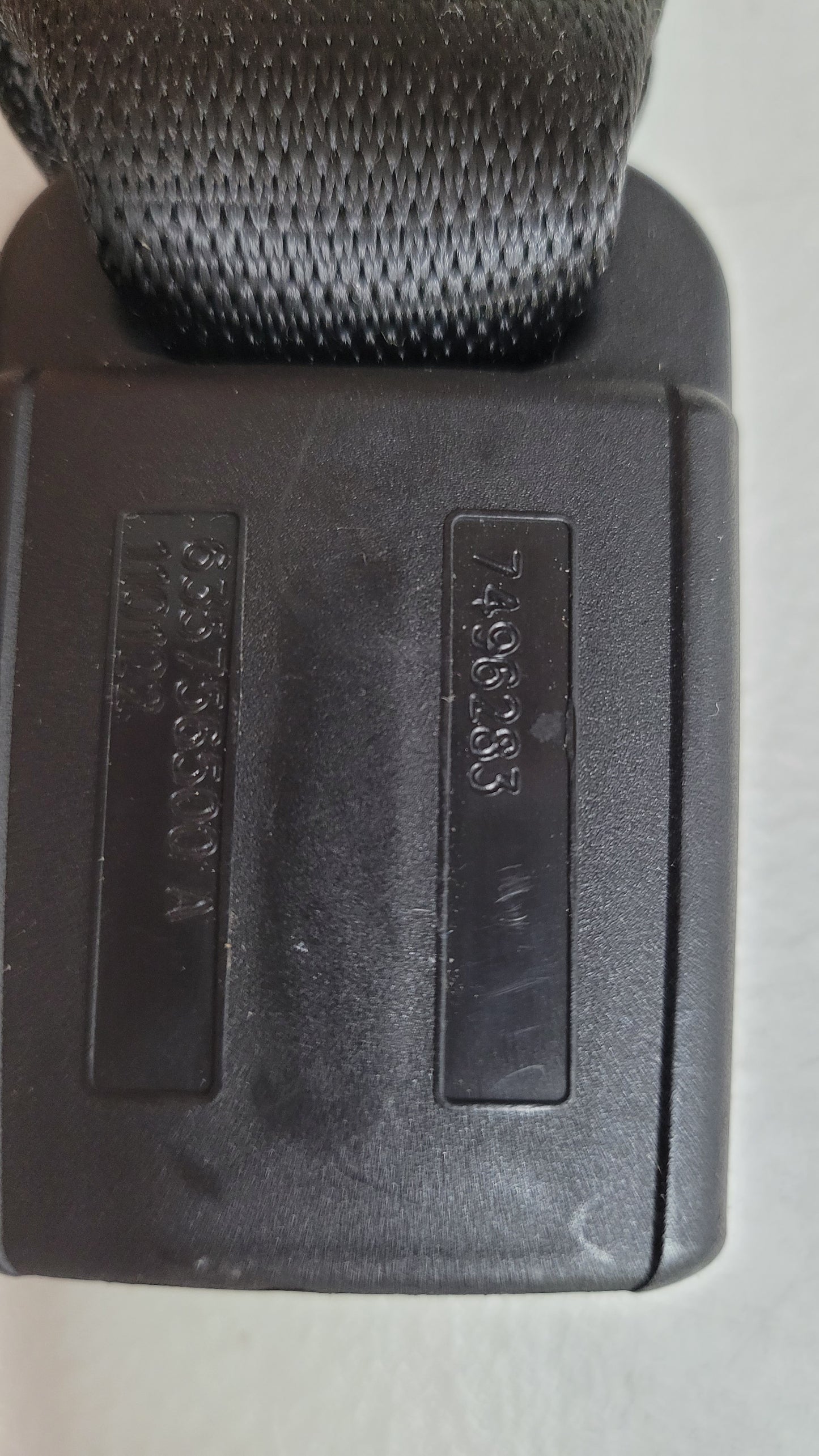 BMW G20 Seat Belt Buckle Rear Left 72117496283 - MPerformance.parts