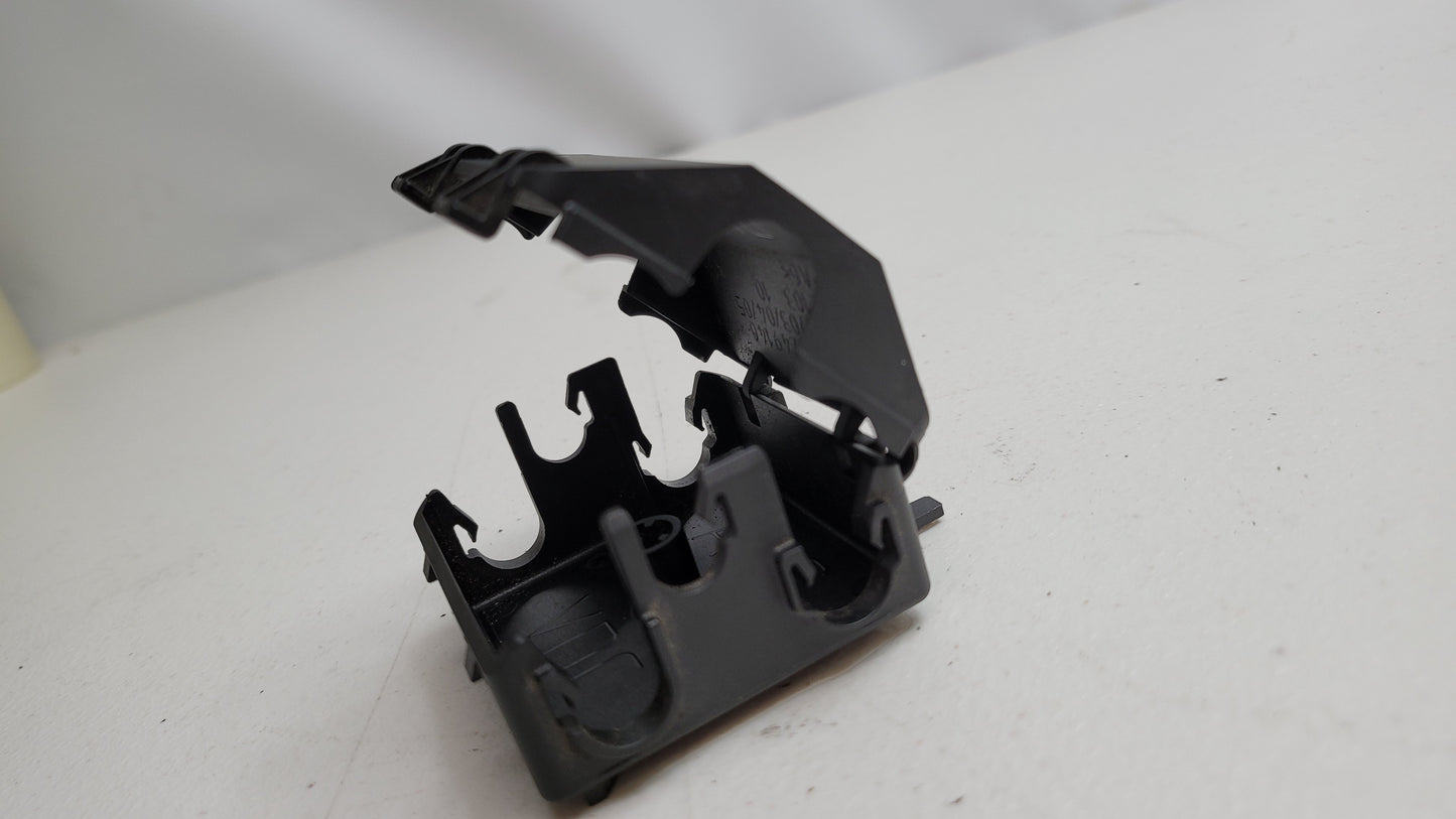BMW M2 - Plug-In Connection Bracket 61139249146 - MPerformance.parts