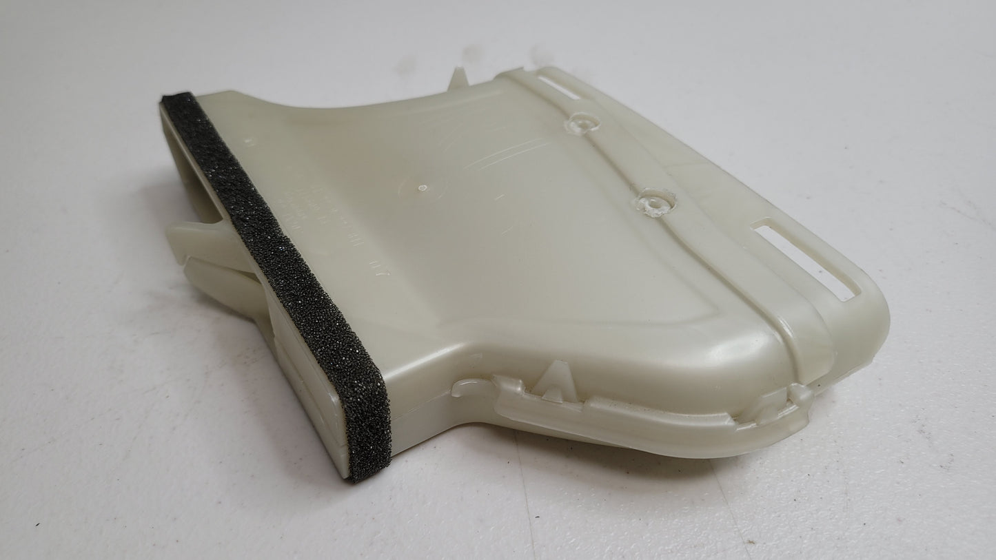 BMW 3 F30 F35 F80 2018 Adapter Rear Compartment Footwell Duct 9227811 64229227811 - MPerformance.parts