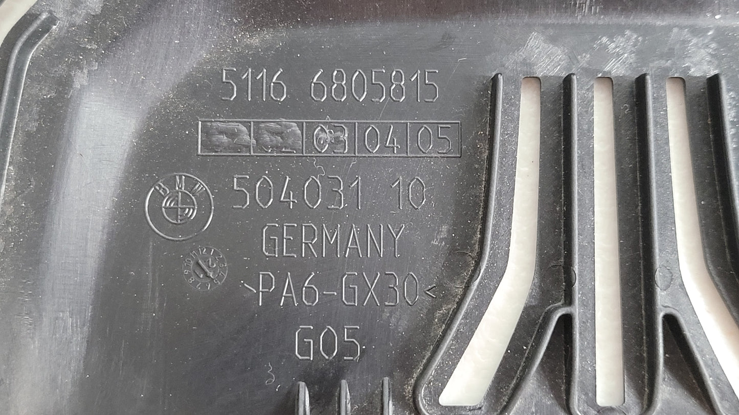 BMW M3 G80 - REAR VIEW Mirror Cover / TRIM 6805815 - MPerformance.parts