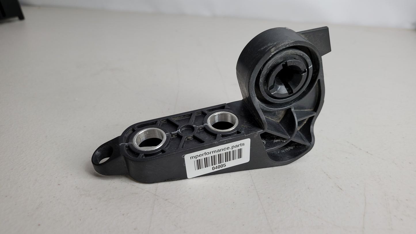 BMW 3 G80 RIGHT AIR DUCT BRACKET 51647457052 7457052 - MPerformance.parts