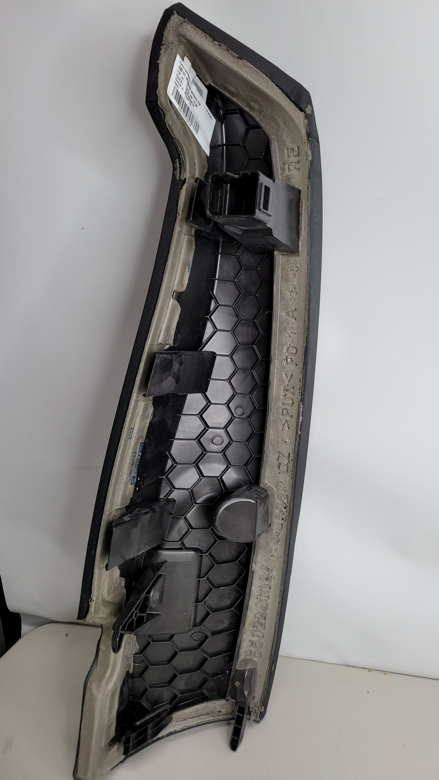 G82 Drivers side Leather Trim - 8067336-03 - MPerformance.parts