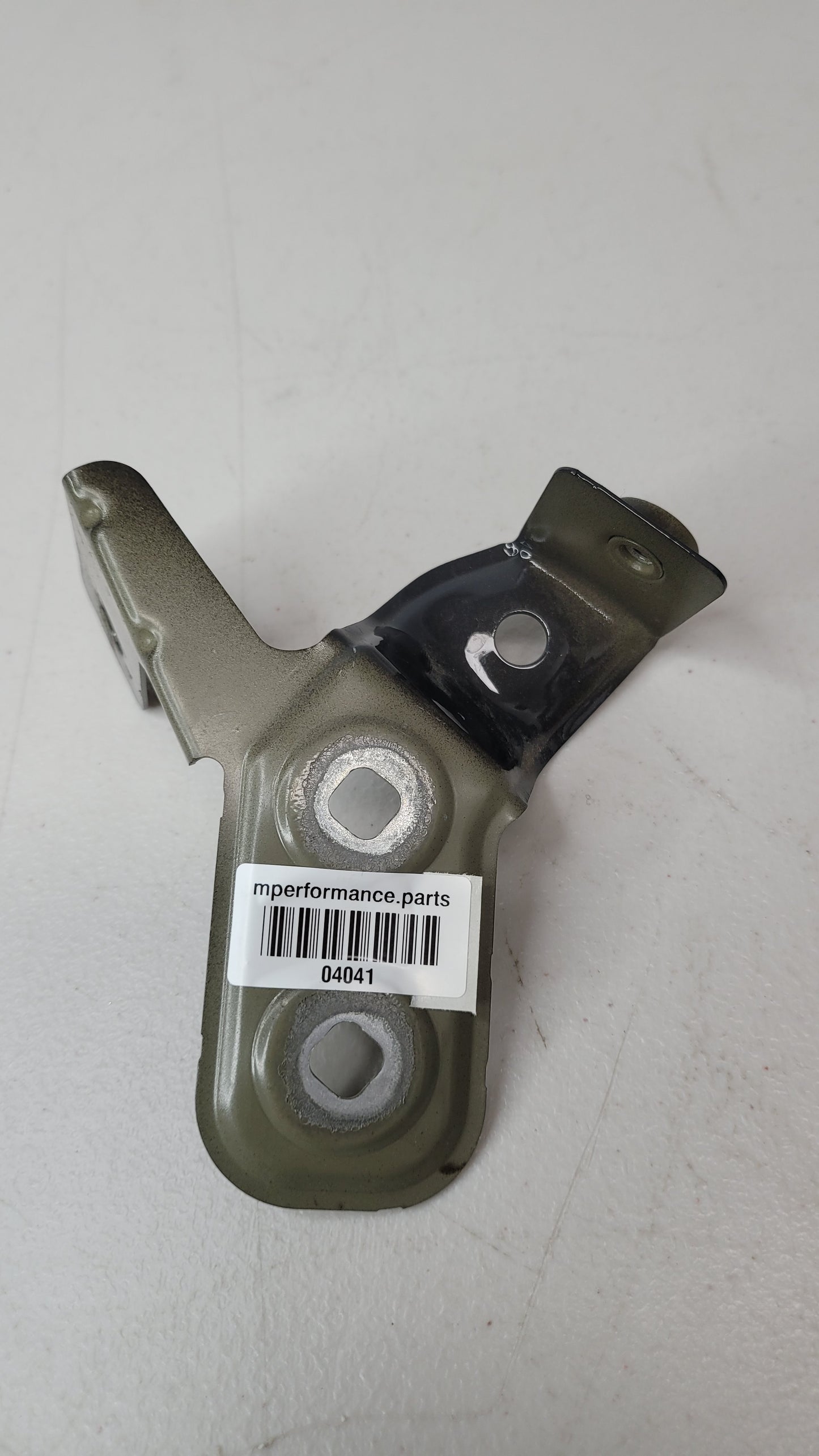 BMW 3 G80 G81 4 G22 G23 G26 G82 G83 Front Right Fender Holder 2022 7486804 - MPerformance.parts