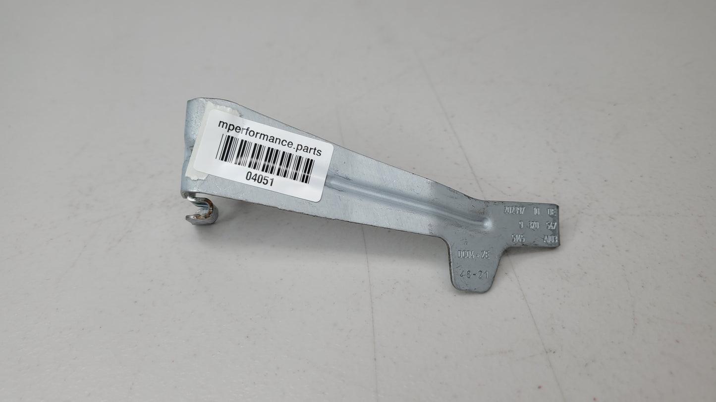 Footwell Mount BMW G80 Driver Side Bracket Holder 9370547 - MPerformance.parts