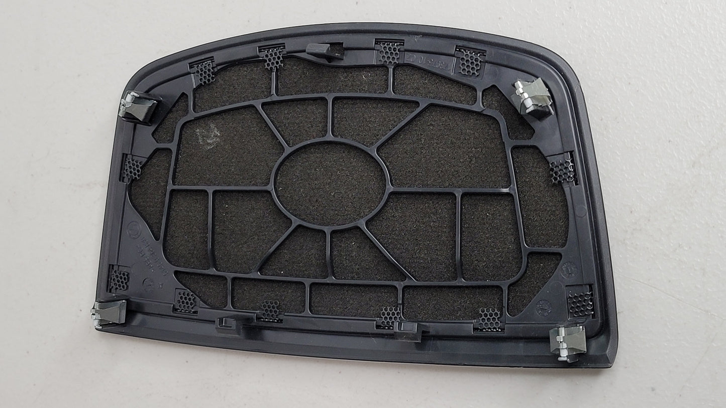 BMW 4 F82 Dashboard Top Speaker Grille Cover 9364839 - MPerformance.parts