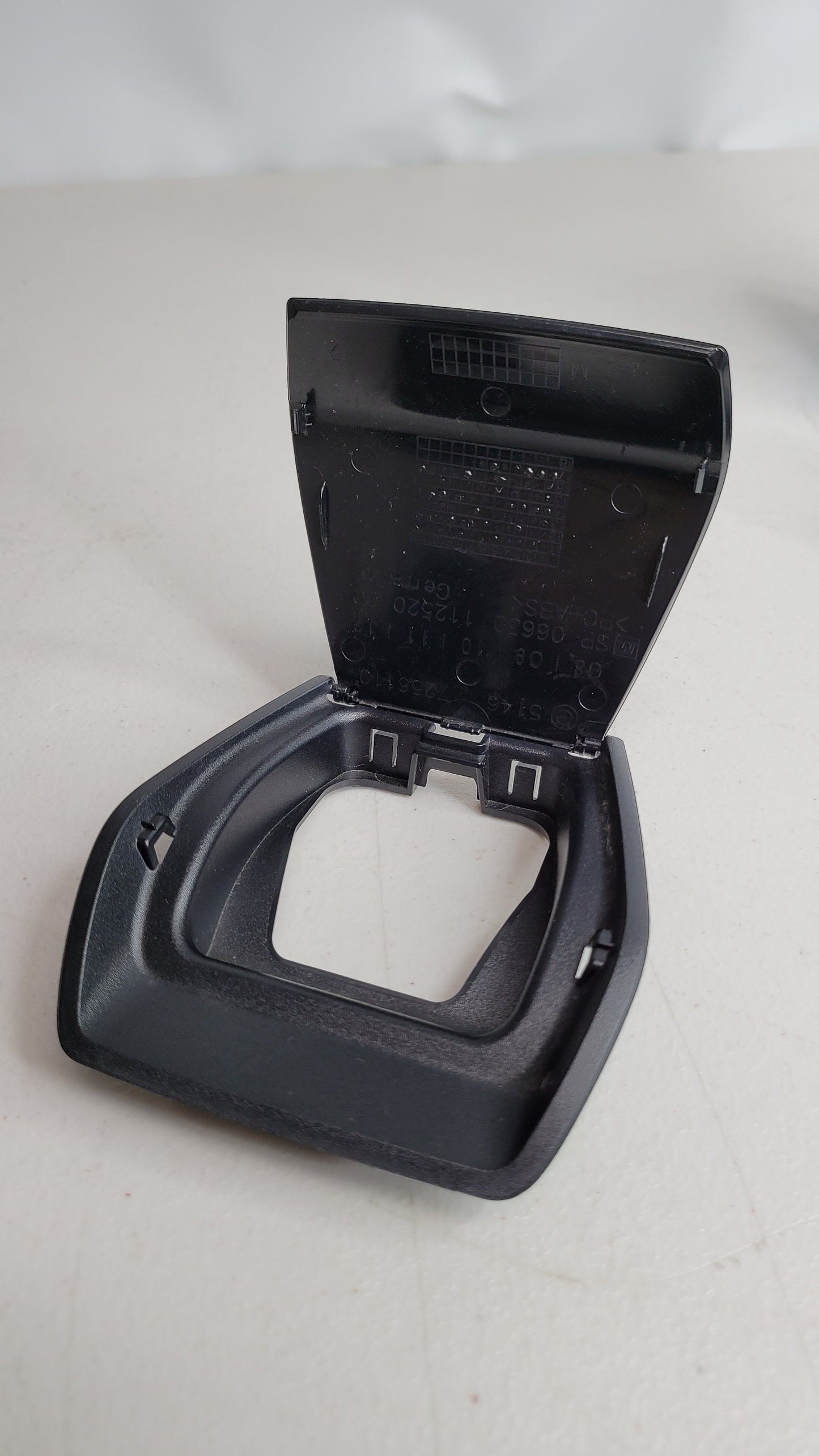 BMW 3 F30 F80 Rear Child Seat Isofix Cover Trim Black Lid Panel 112520-10 - MPerformance.parts