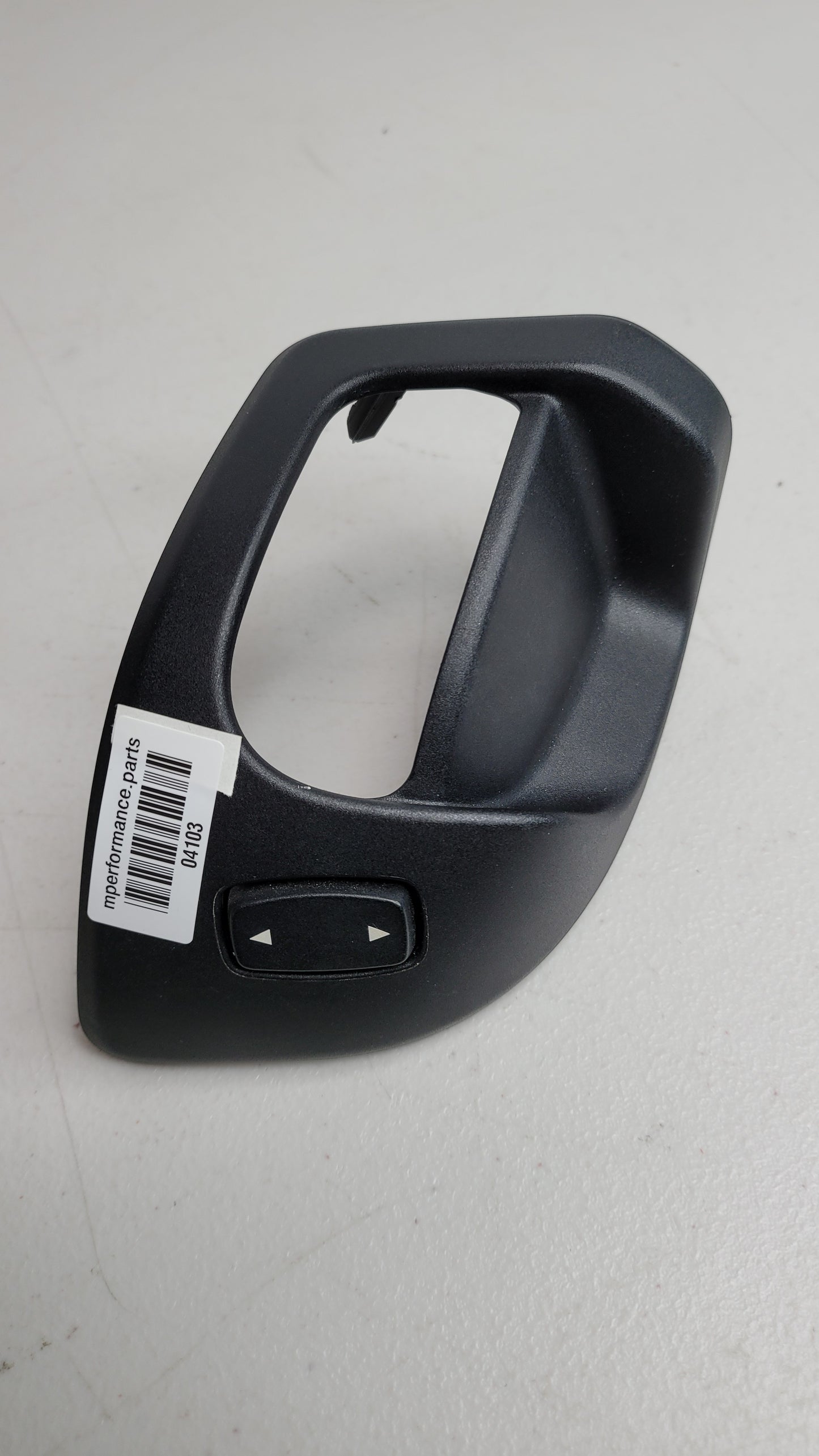 BMW F22 F32 FRONT LEFT SIDE SEAT FOLD HANDLE RELEASE SWITCH - 7272305 - MPerformance.parts