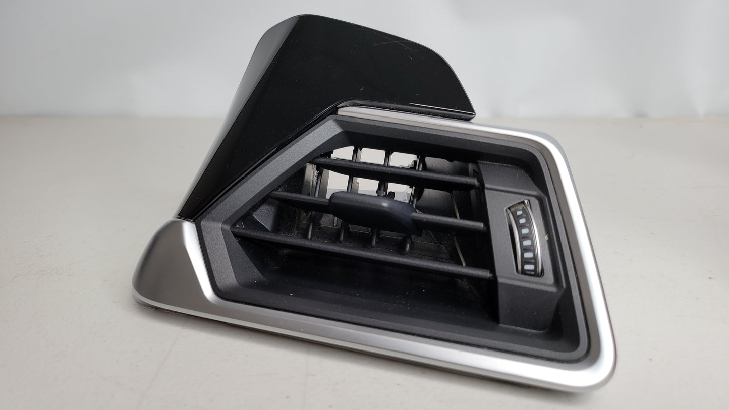 BMW 3 G80 M3 Dashboard Right Aircon Vent RHD 6848619 - MPerformance.parts