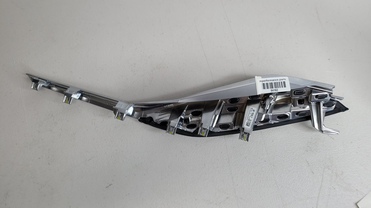 G80 M3 Passenger Knee Leather Panel - 9502528-03 - MPerformance.parts