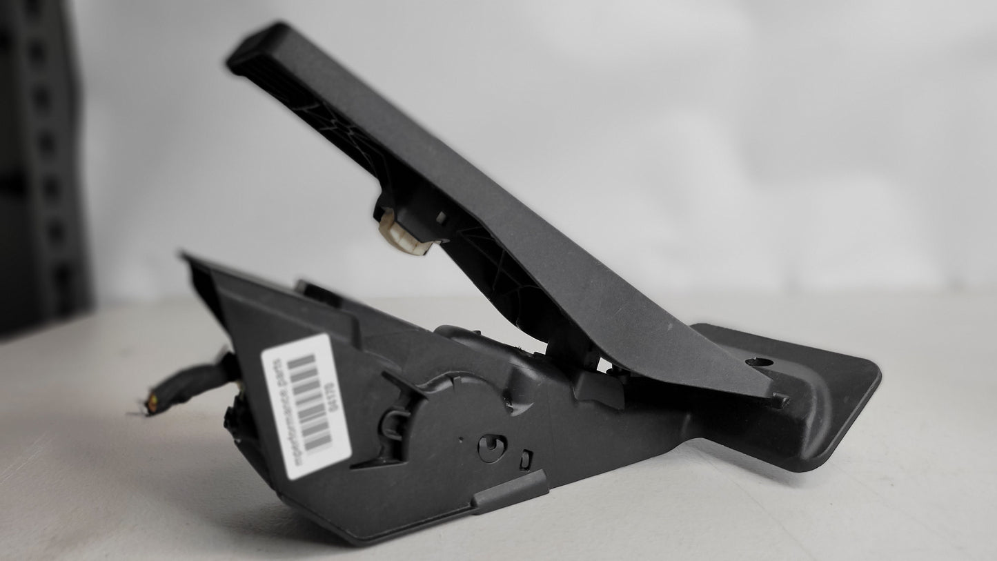 BMW G80 Throttle Pedal 6889820 M3 2021 RHD - MPerformance.parts