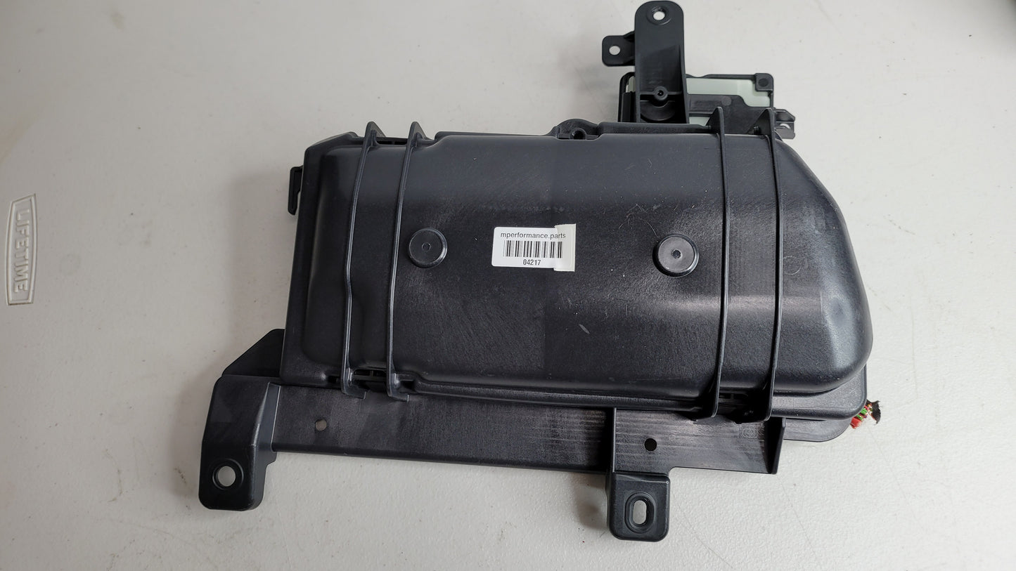 BMW M4 REAR TRUNK POWER DISTRIBUTION FUSE BOX 5A0E7D0 - MPerformance.parts