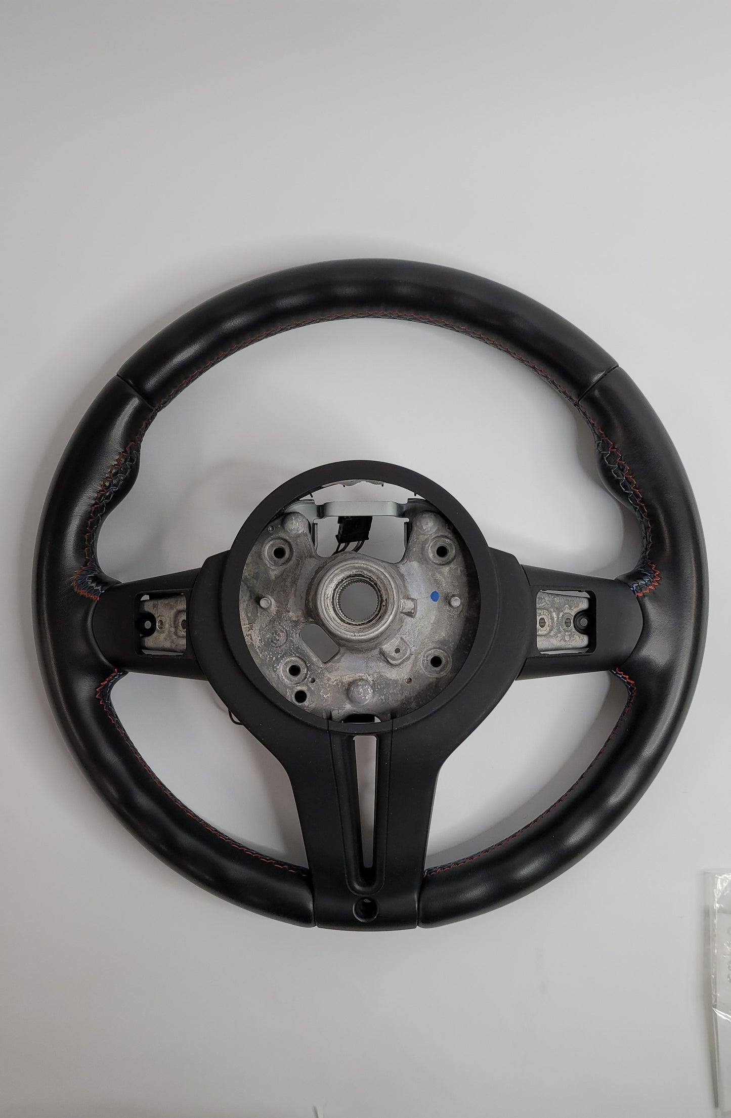 BMW M F8x Leather Steering Wheel 308301464001-ac - MPerformance.parts