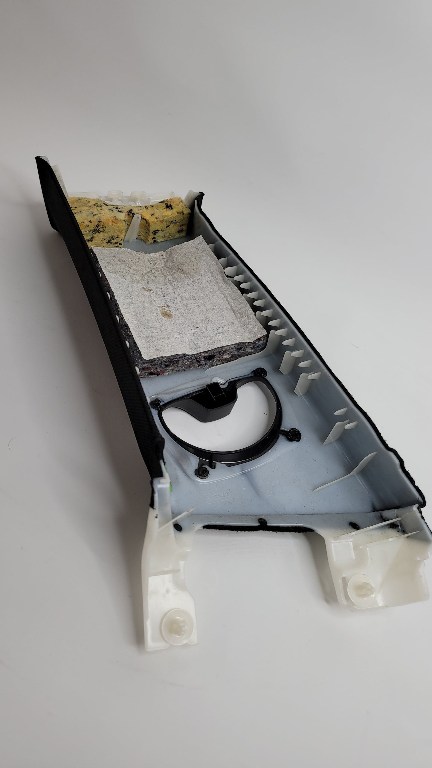 F82 M4 - Right Upper B Pillar TRIM / Panel 7276894 51437276894 - MPerformance.parts