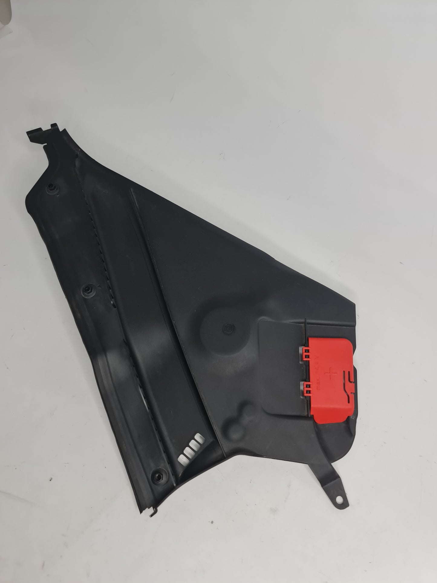 BMW 3 4 Series F80 M3 F82 M4 Trim Cowl Panel Cover Engine Mounting 8059700 - MPerformance.parts