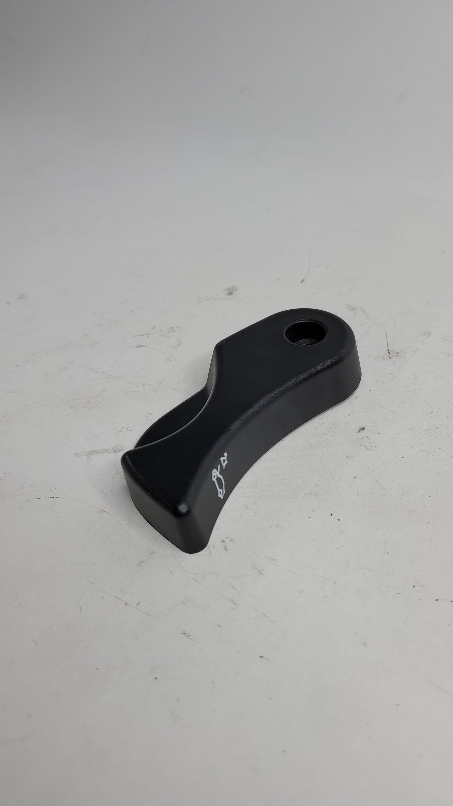 BMW F80 M3 Bonnet Release Handle 7309608 - MPerformance.parts