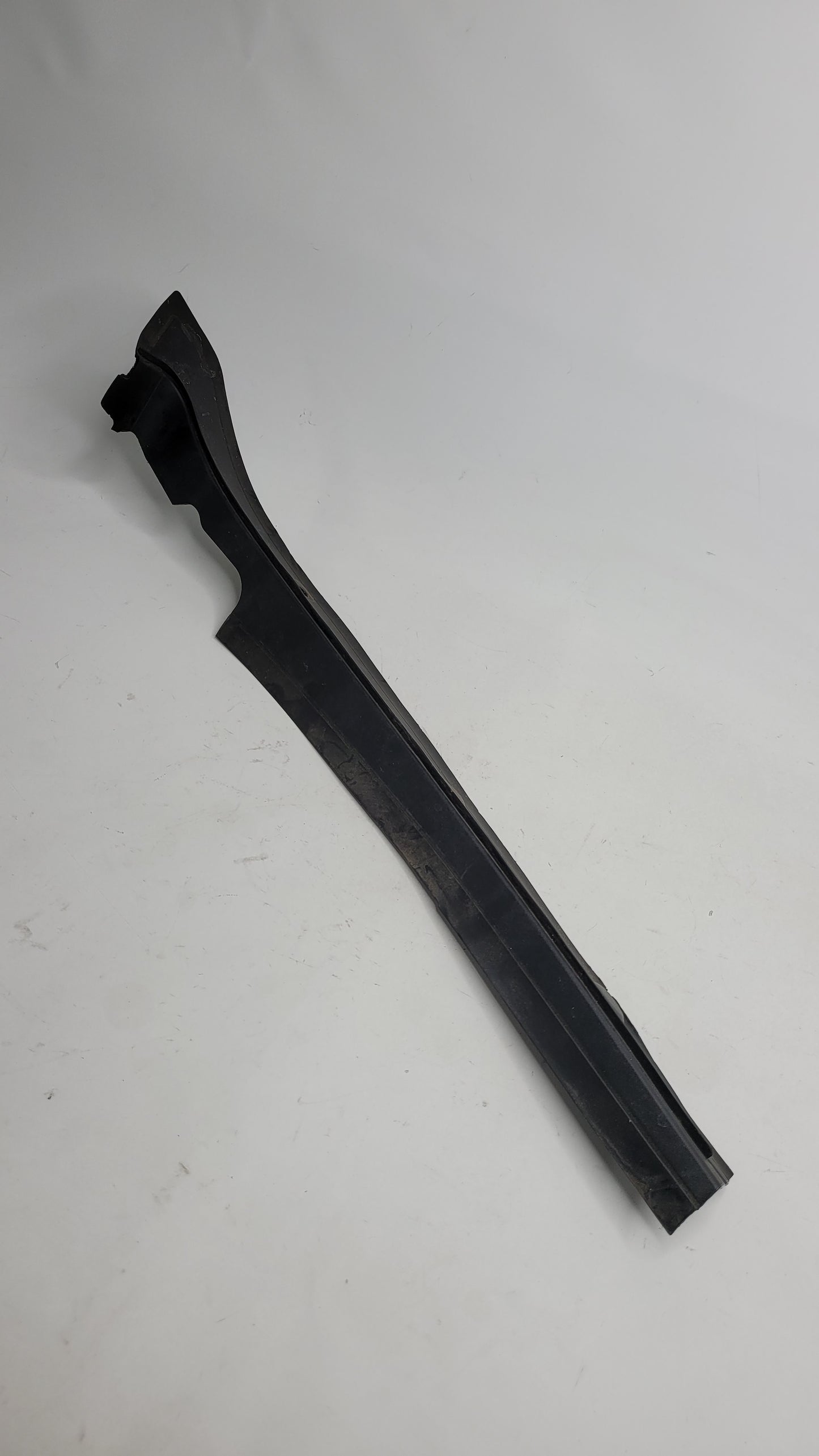 BMW M3 F80 Front Guard Fender Top Seal Trim Cover LHS 7264273 - MPerformance.parts