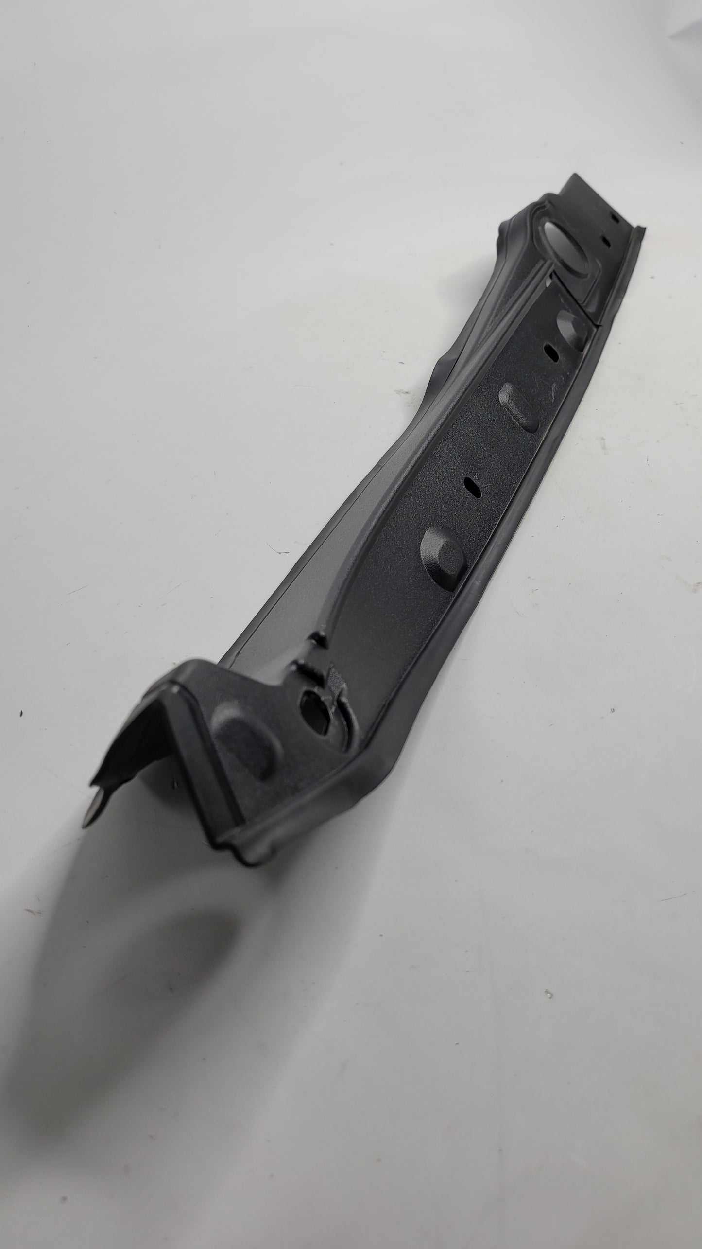 BMW G80 G81 G22 G23 G26 G82 G83 G26 RIGHT SIDE FENDER END TRIM 7486826 - MPerformance.parts