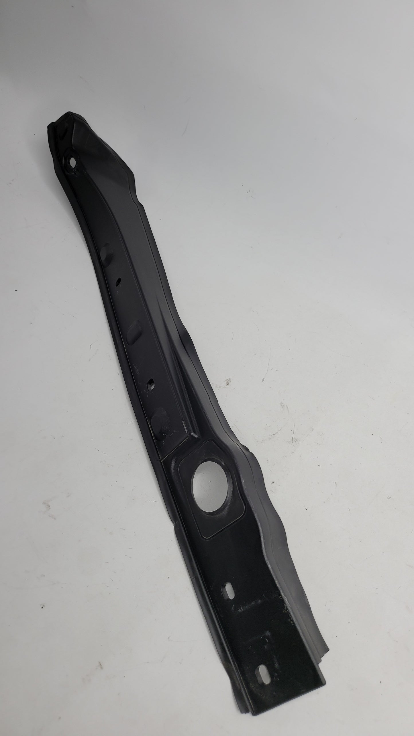 BMW G80 G81 G22 G23 G26 G82 G83 G26 RIGHT SIDE FENDER END TRIM 7486826 - MPerformance.parts