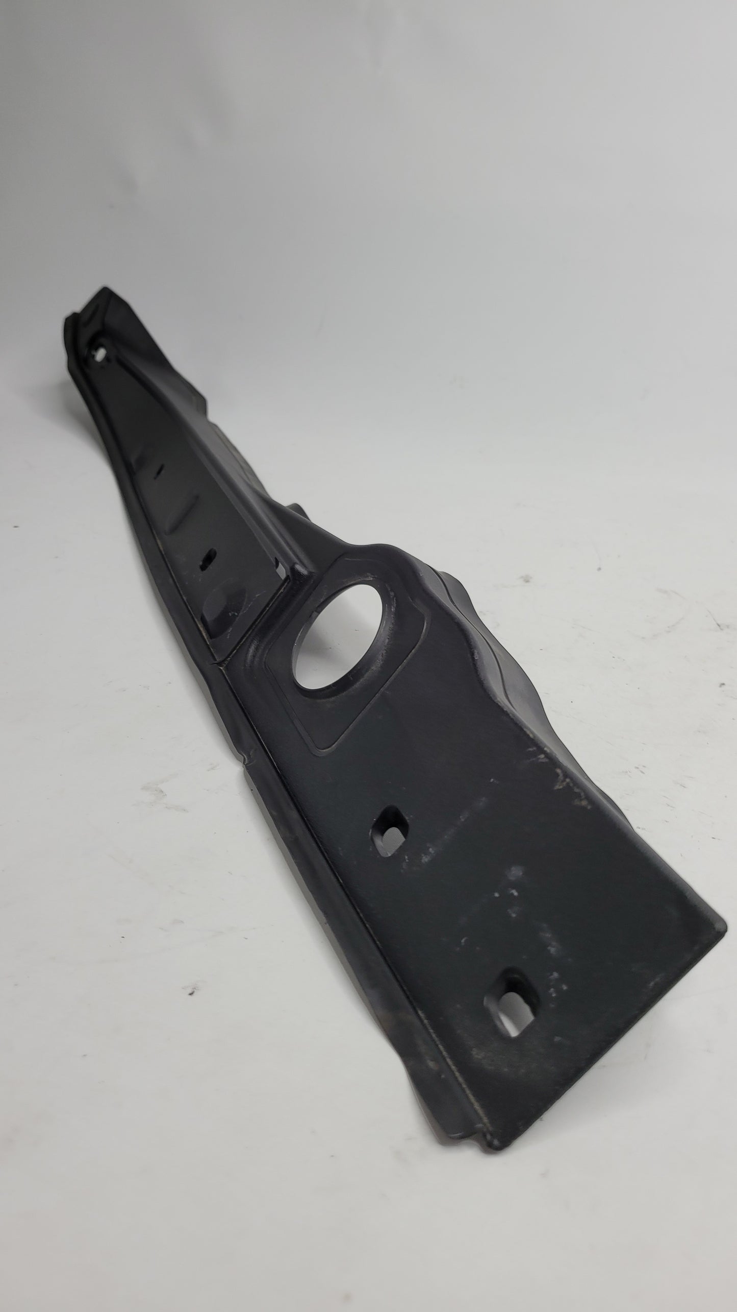 BMW G80 G81 G22 G23 G26 G82 G83 G26 RIGHT SIDE FENDER END TRIM 7486826 - MPerformance.parts