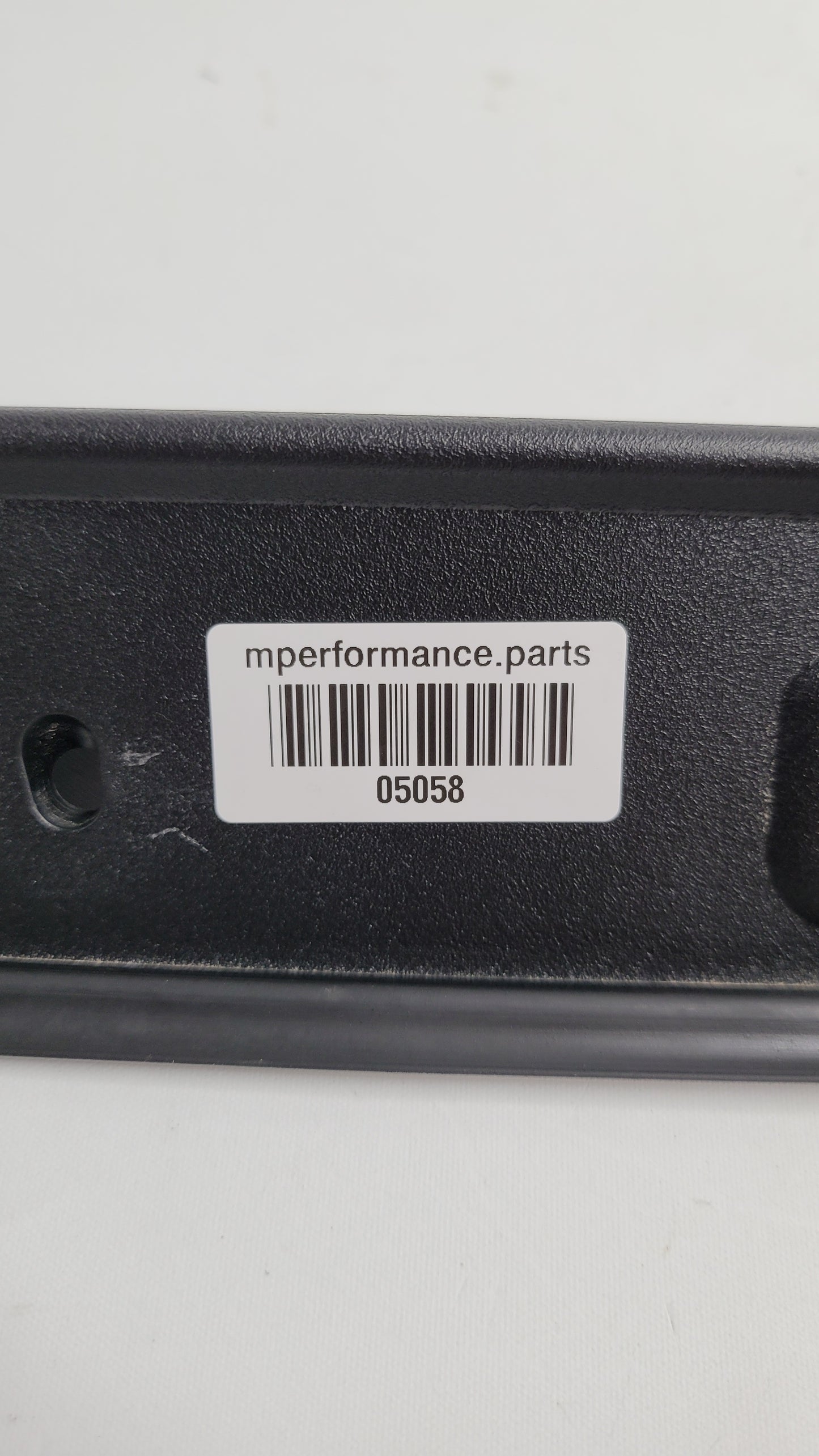 BMW G80 G81 G22 G23 G26 G82 G83 G26 RIGHT SIDE FENDER END TRIM 7486826 - MPerformance.parts