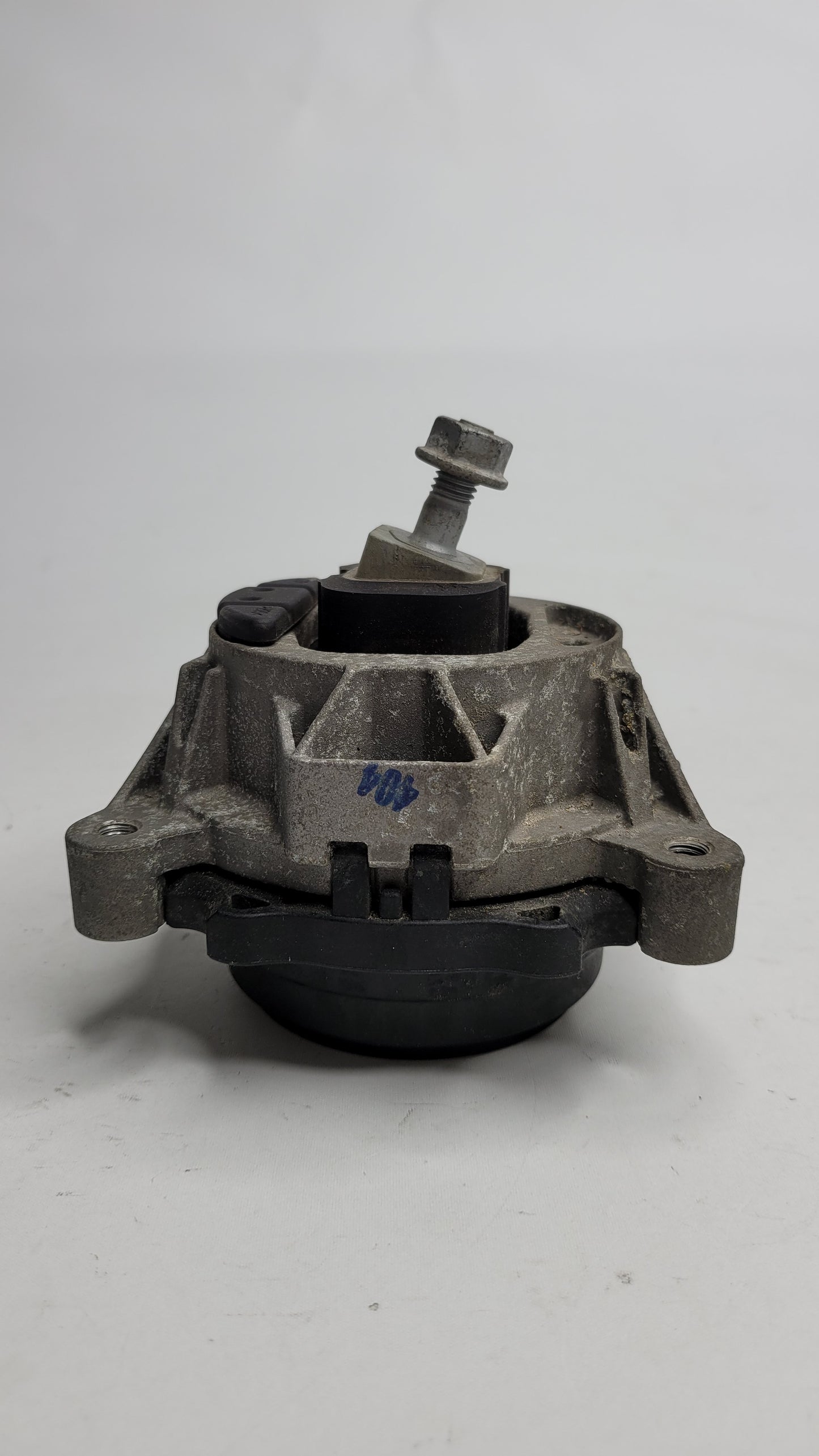 BMW 22-11-2-284-817 BMW 22112284817 Engine Mount Left 2284817 02 - MPerformance.parts