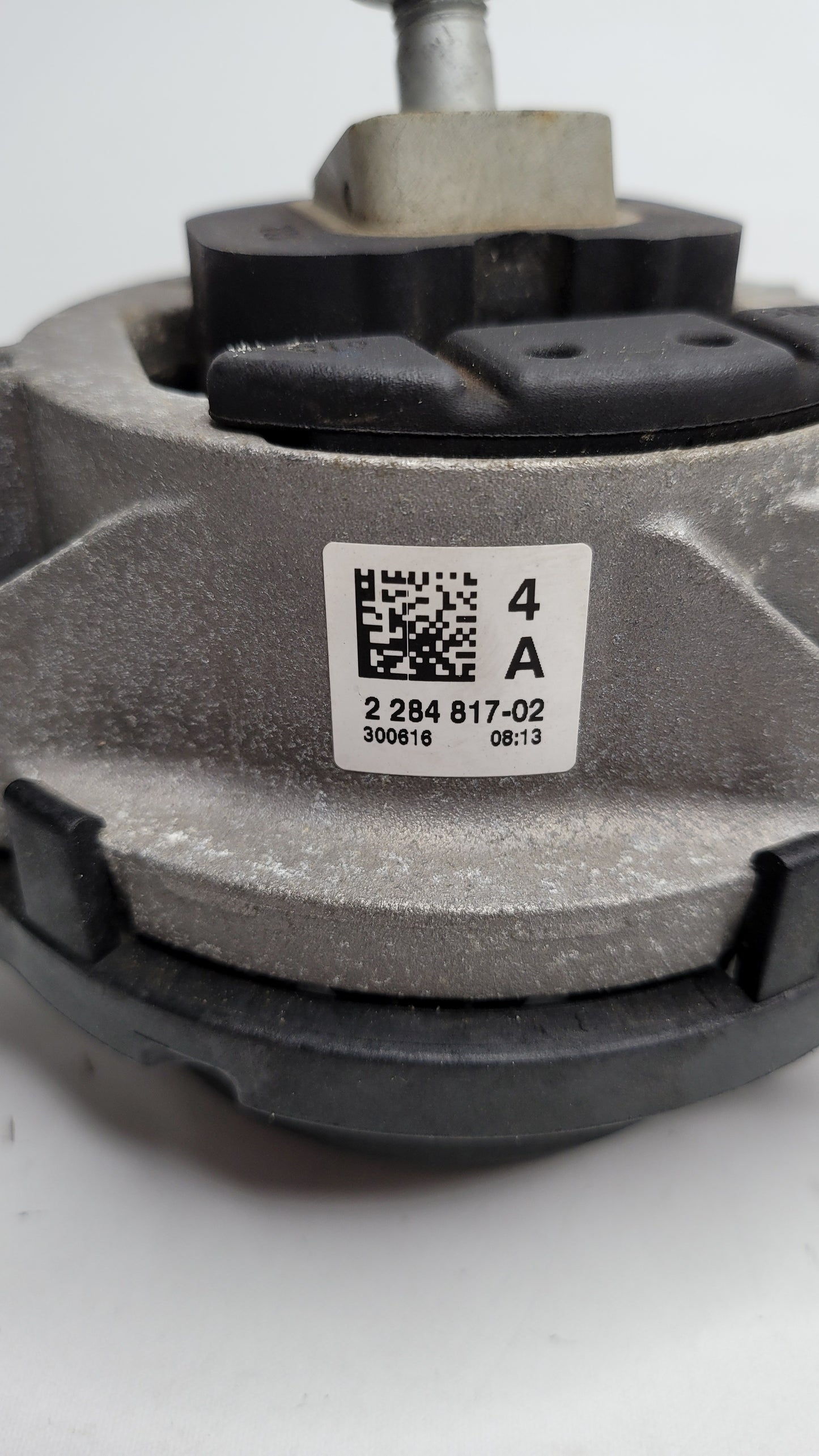 BMW 22-11-2-284-817 BMW 22112284817 Engine Mount Left 2284817 02 - MPerformance.parts