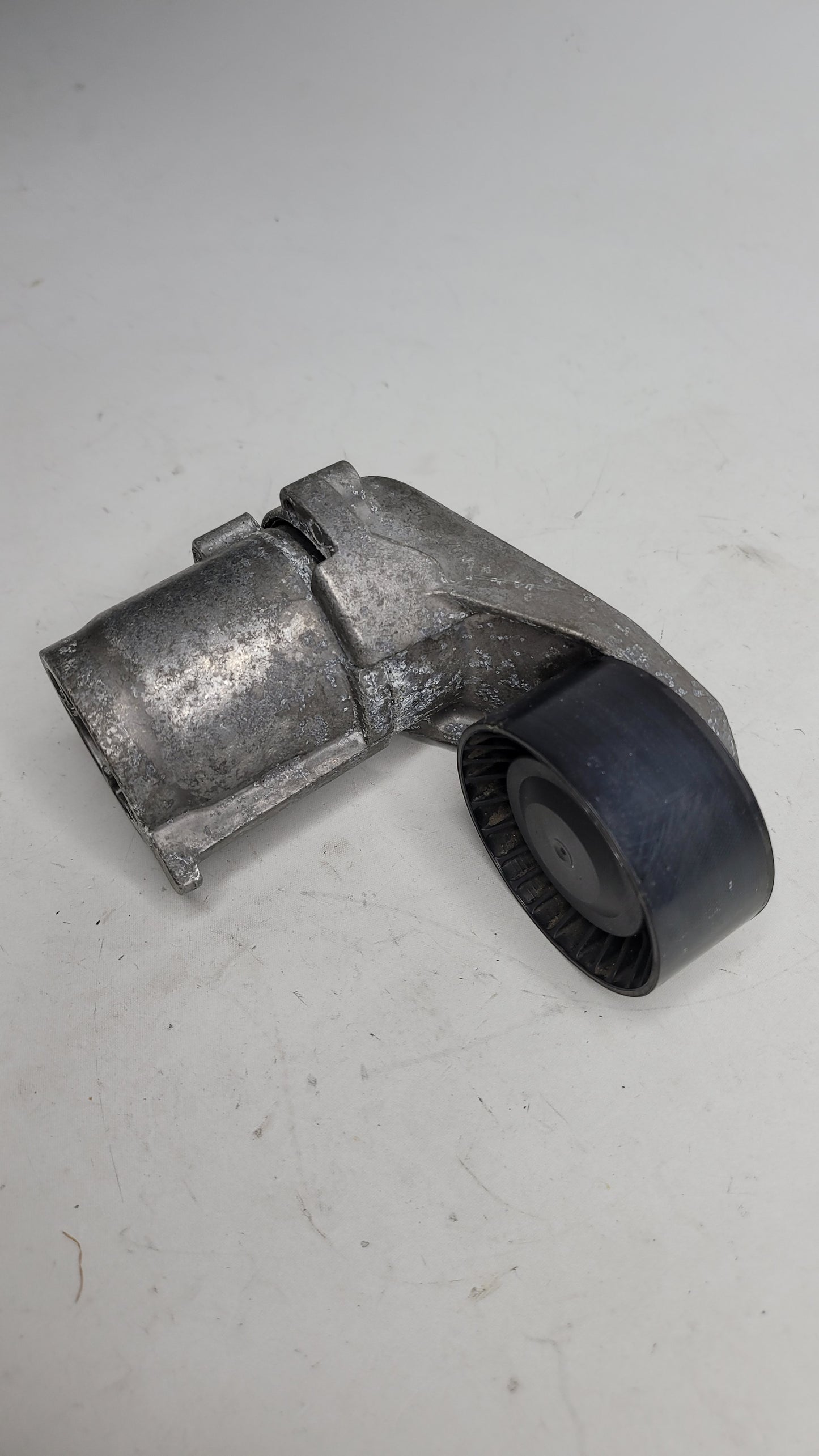 Belt Tension Idle Pulley for BMW 3 4 5 6 7 M2 M3 M4 X3 X4 X5 X6 - 8604266 - MPerformance.parts