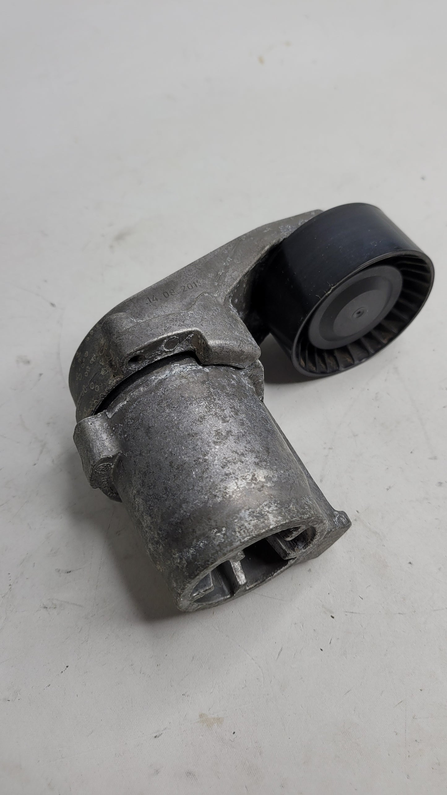 Belt Tension Idle Pulley for BMW 3 4 5 6 7 M2 M3 M4 X3 X4 X5 X6 - 8604266 - MPerformance.parts