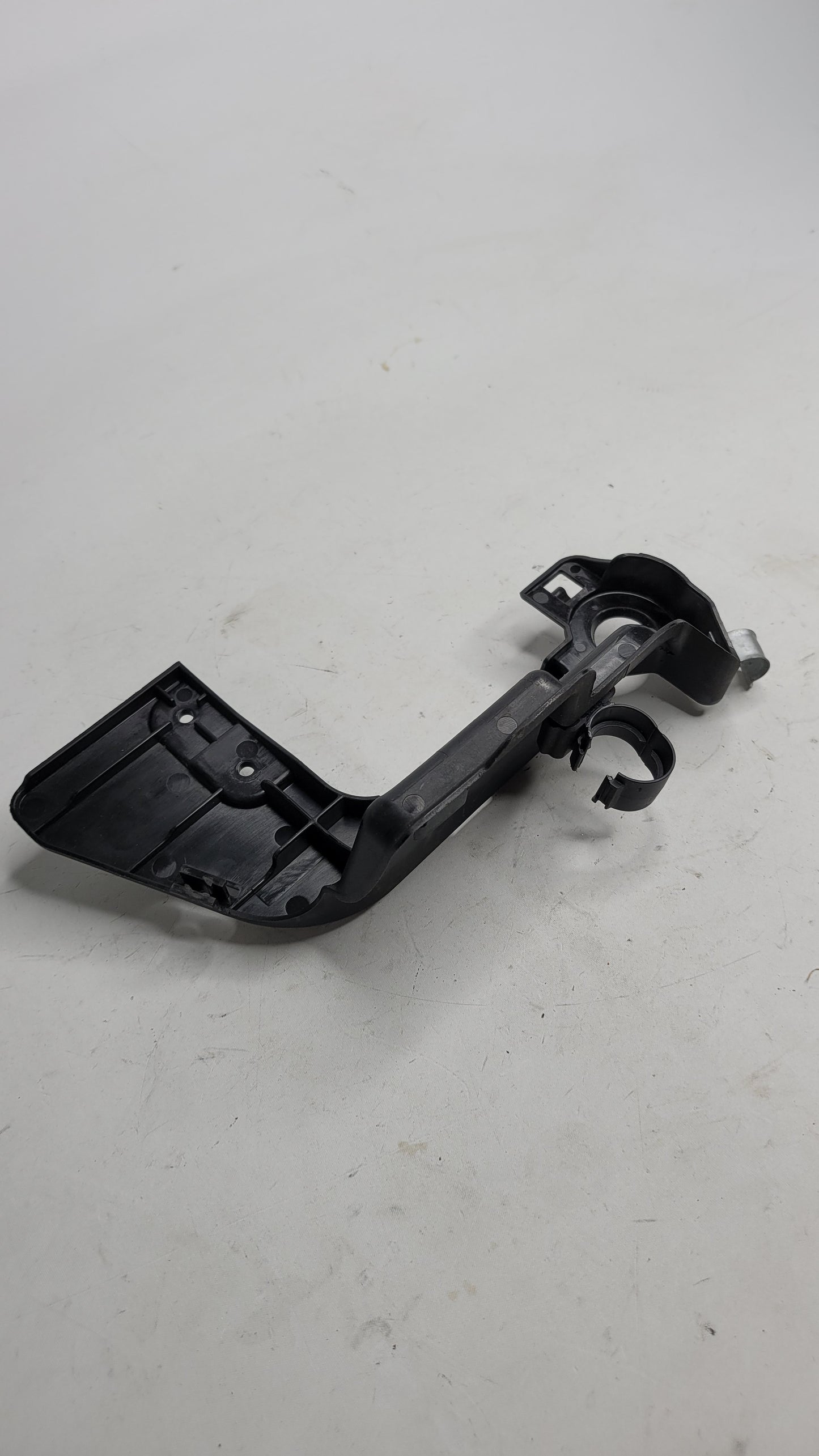 BMW M3 3.0L - AIR Intake Mount Bracket 7848491 - MPerformance.parts