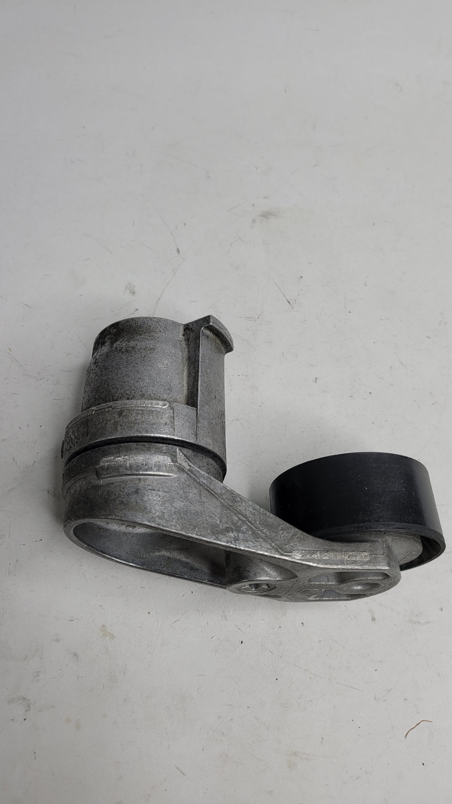 BMW M3 F80 S55 Engine Drive Belt Tensioner 8604266 - MPerformance.parts