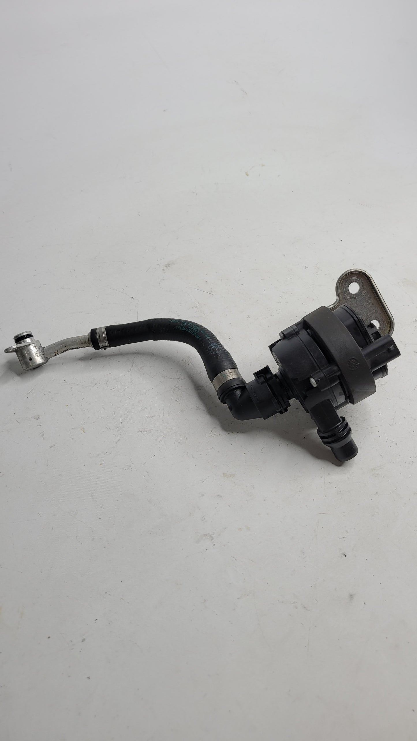 F80 BMW M3 AUXILIARY WATER PUMP 3.0 PETROL 7850568 - MPerformance.parts
