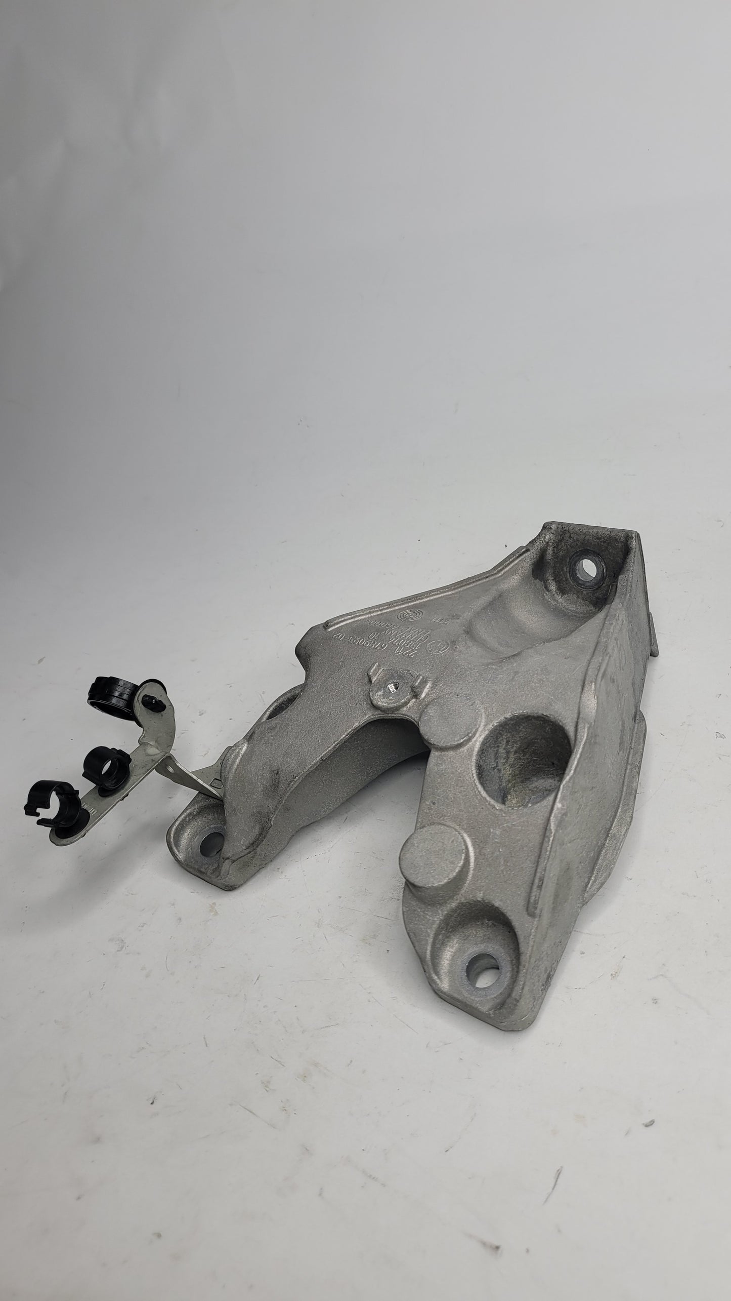 6789093 BMW S55 B30A M3 F80 M4 F82 F83 135i 335i 435i F-Series Motor Holder Front L - MPerformance.parts