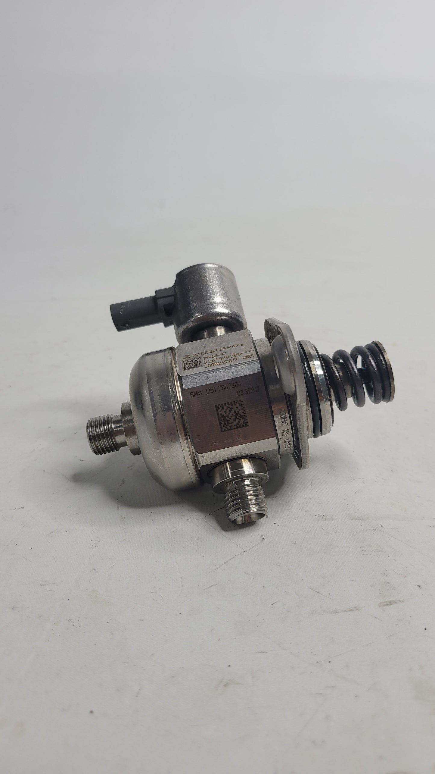 BMW F82 M4 F87 F80 F83 High-Pressure High Pressure Pump 7847204 - MPerformance.parts