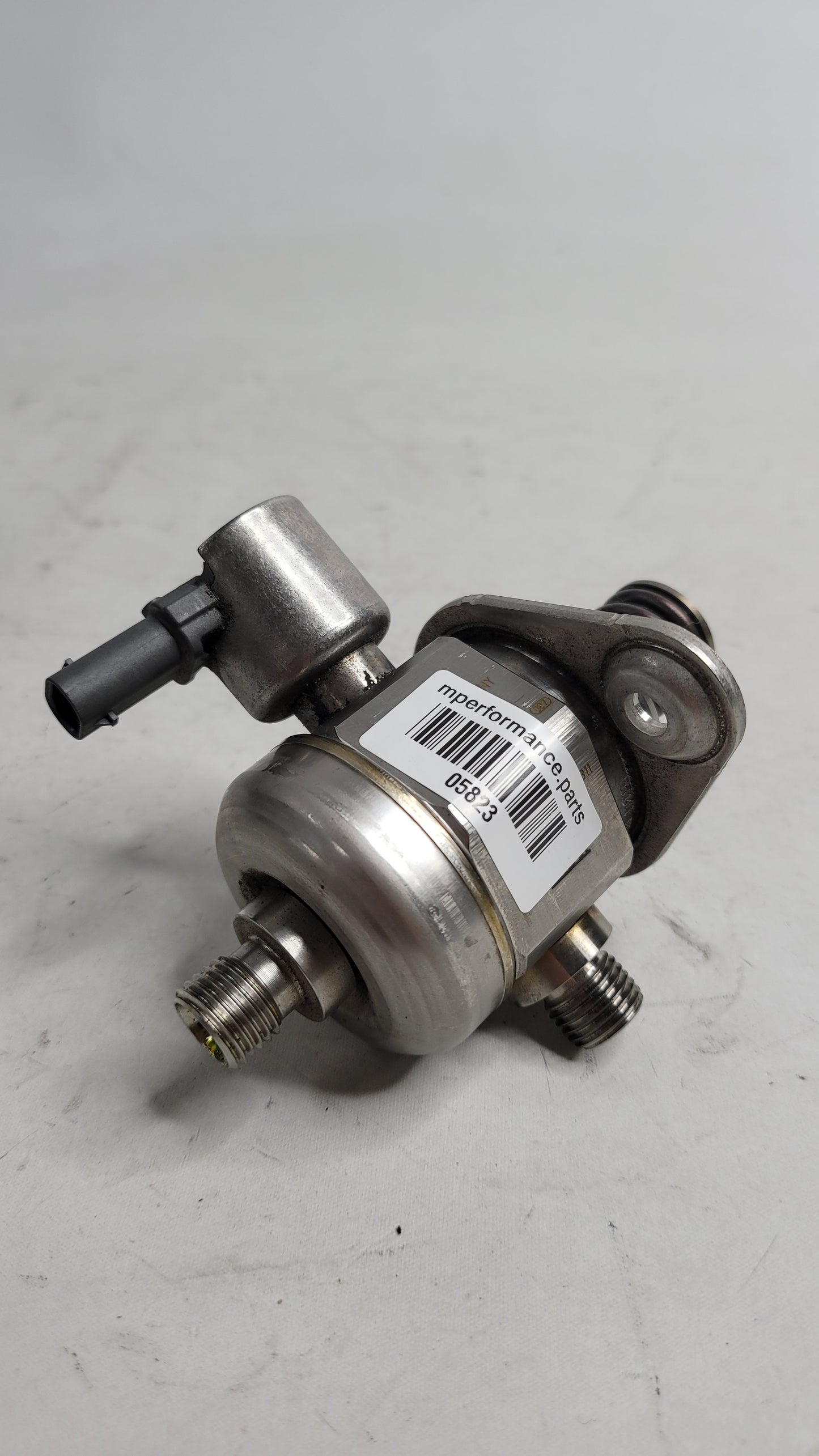 05823 - MPerformance.parts