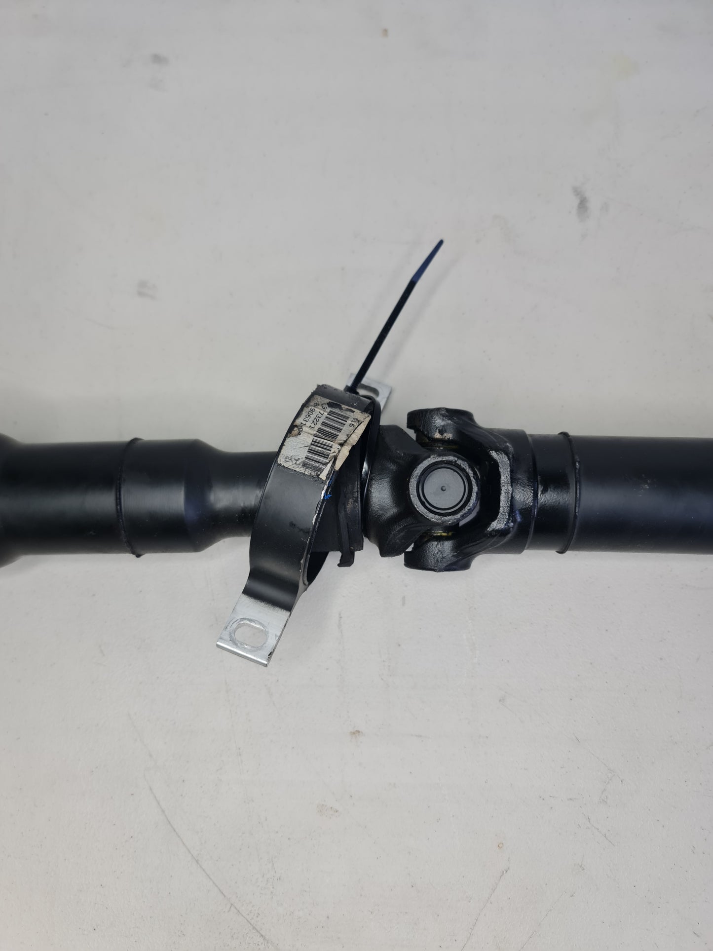 2016-2020 BMW 26-11-8-090-631 BMW 26118090631 DRIVE SHAFT 8090631 04 8615622 01 - MPerformance.parts