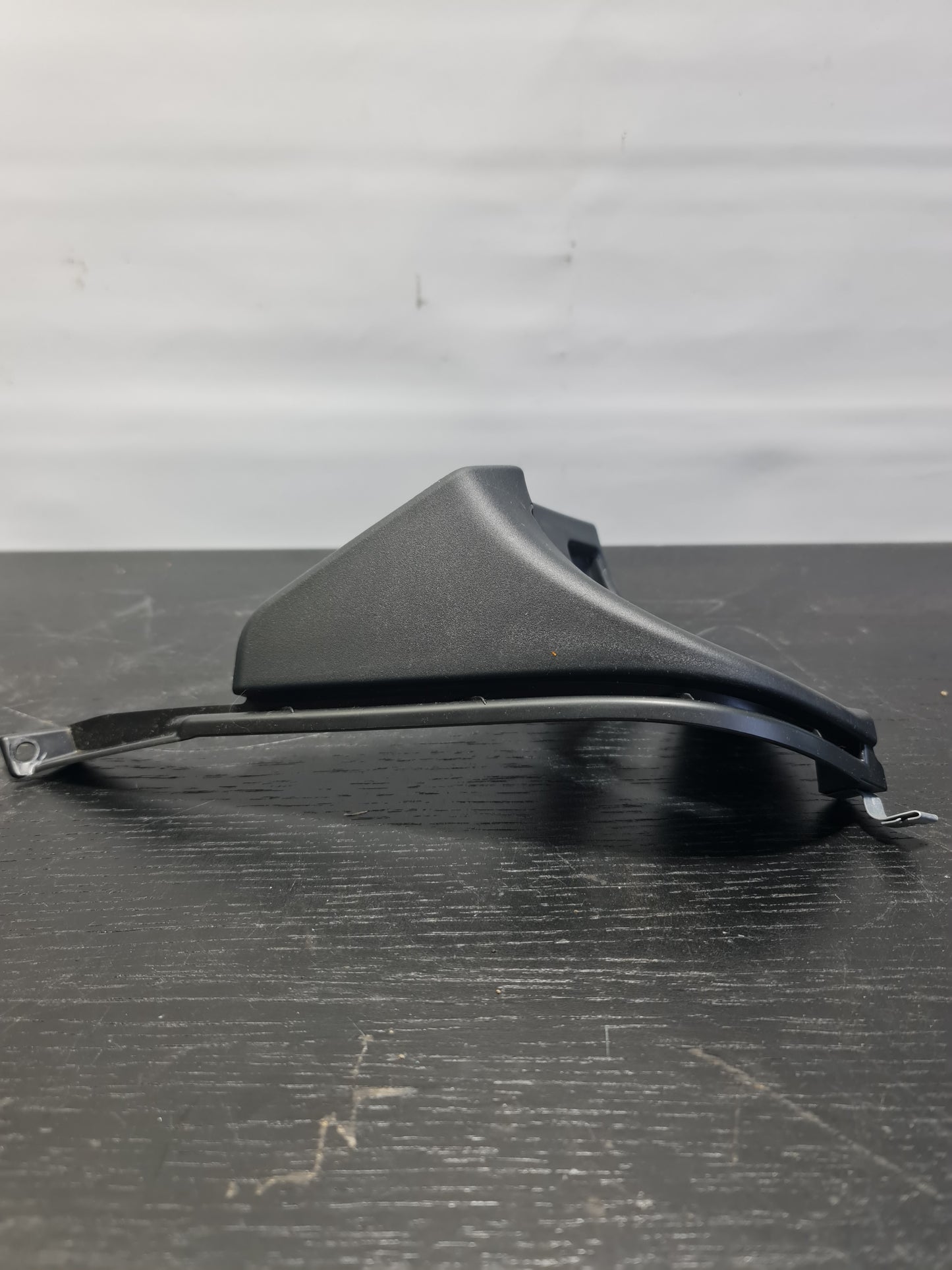 BMW M3 F80 - REAR Right - SEAT BELT Cover / TRIM 7256114 51467256114 - MPerformance.parts