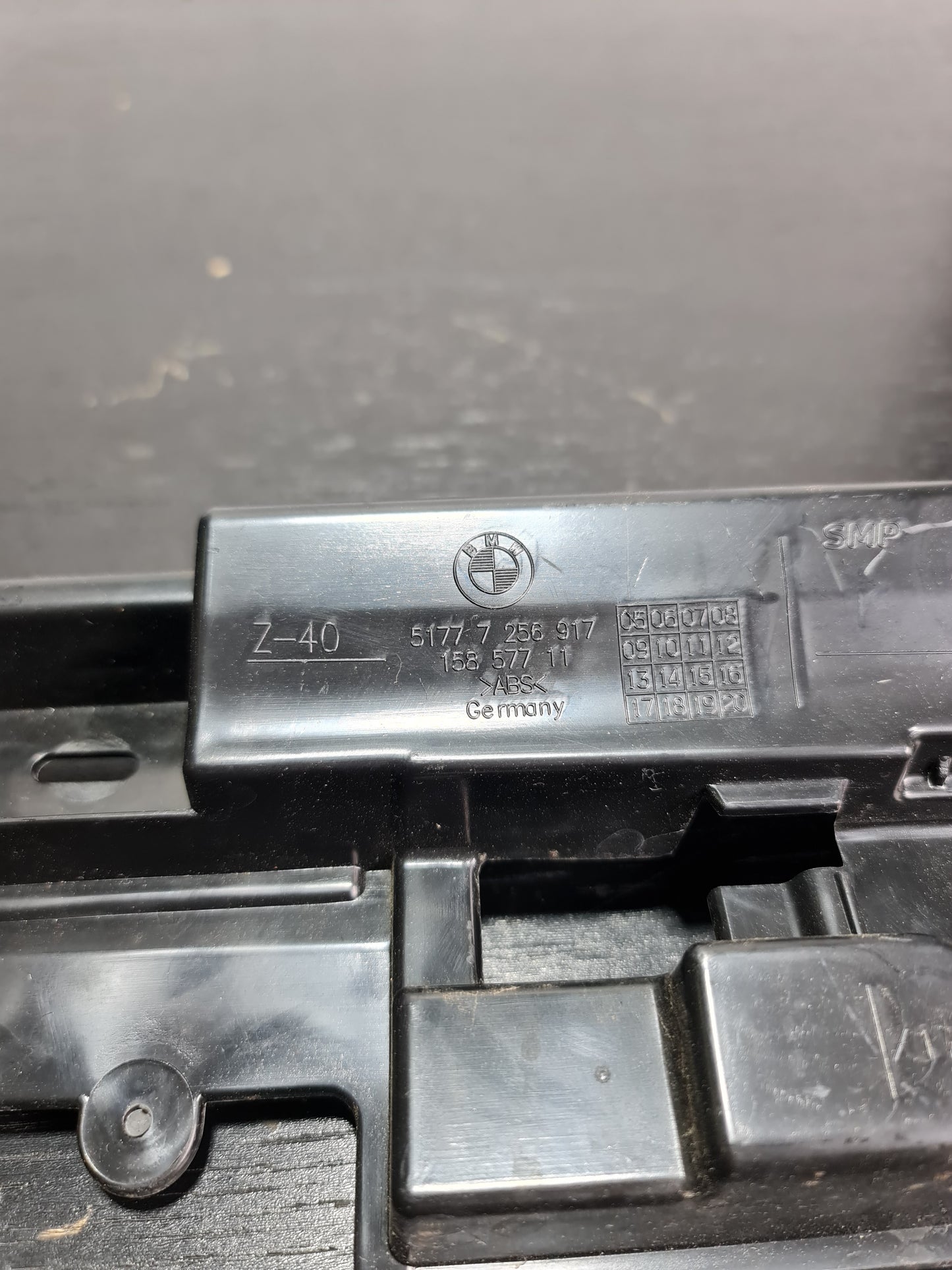 BMW 3 Series F30 F31 Supporting Ledge Bracket Mount Left N/S 7256915 51777256917 - MPerformance.parts