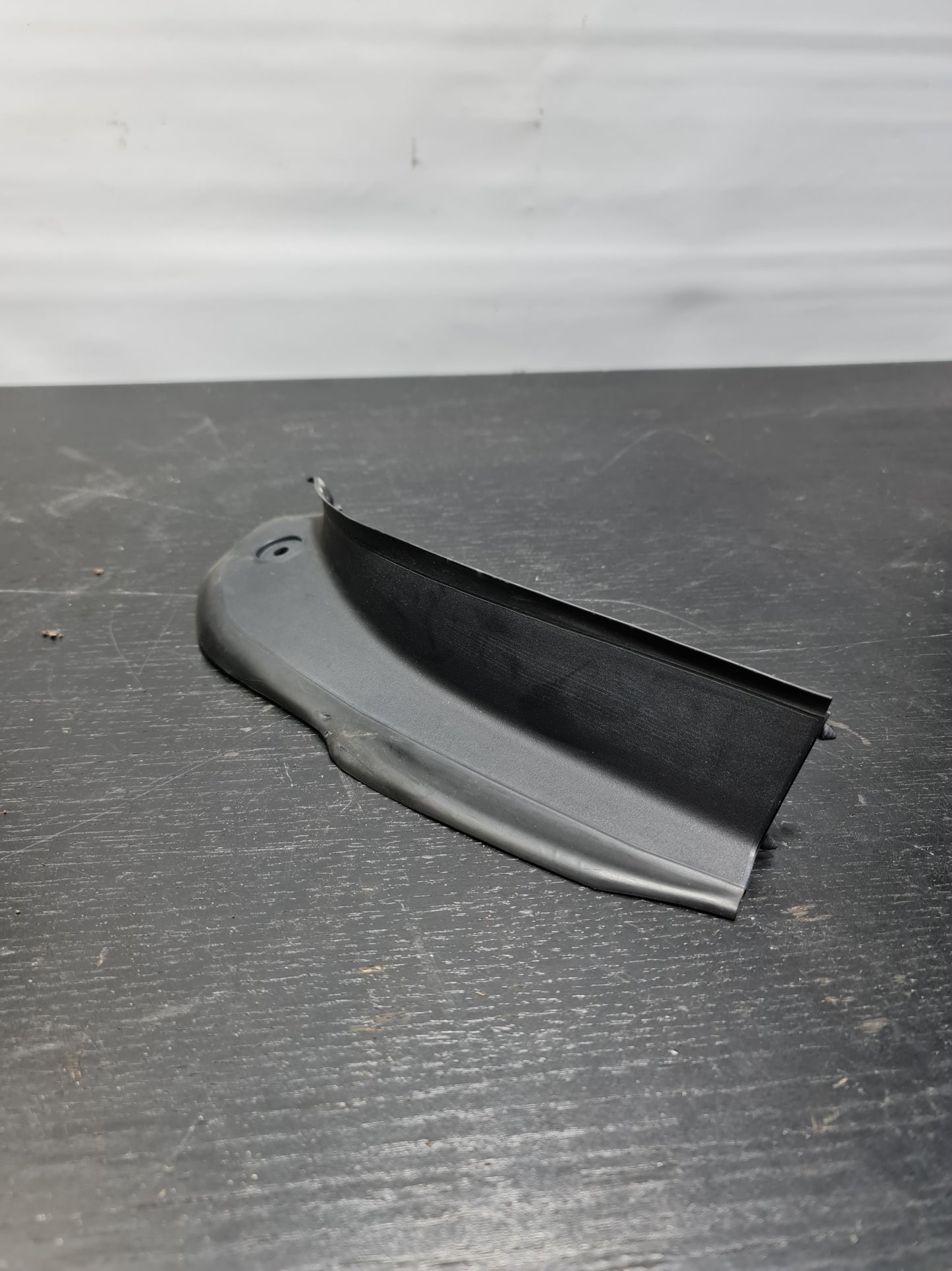 BMW M3 F80 REAR LEFT SIDE TAILLIGHT DRIP RAIL COVER TRIM PANEL 5149-7-453-333 - MPerformance.parts