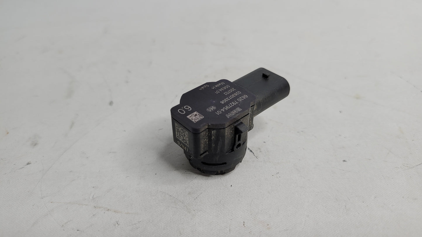 BMW G80 G20 G21 G22 G23 G30 G31 G15 PDC ULTRASONIC PARKING SENSOR 7927954 - MPerformance.parts