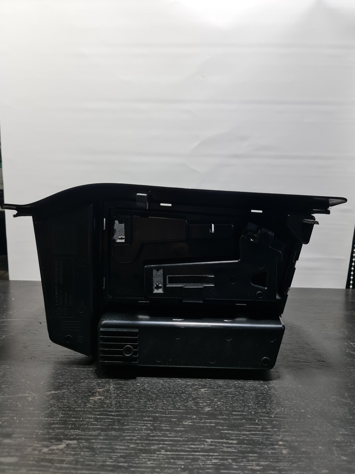 BMW M3 F80 11-19 BOOT TOOLS STORAGE COMPARTMENT 7308699 - MPerformance.parts