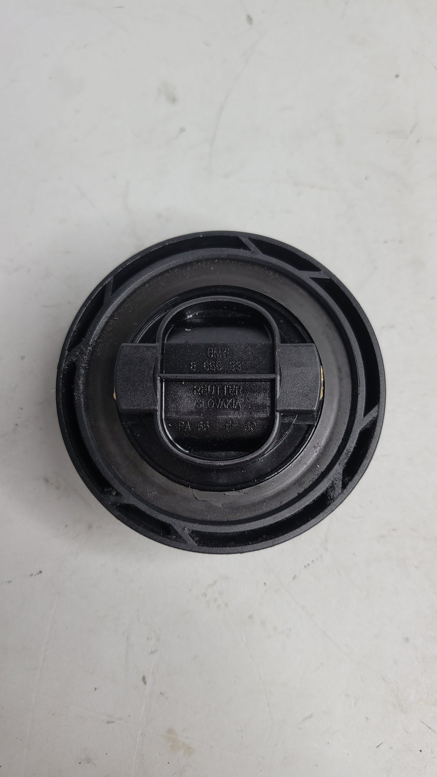 Engine OIL CAP 8655331 F80 M3 - MPerformance.parts