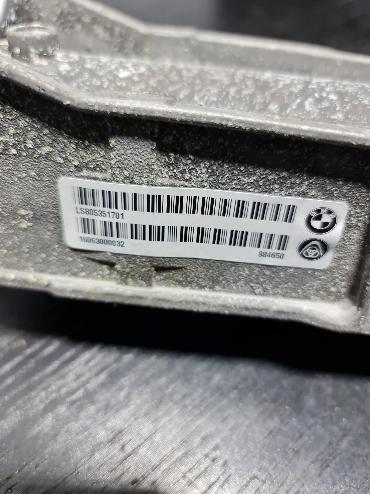 BMW M3 F80 steering column 884650 - MPerformance.parts