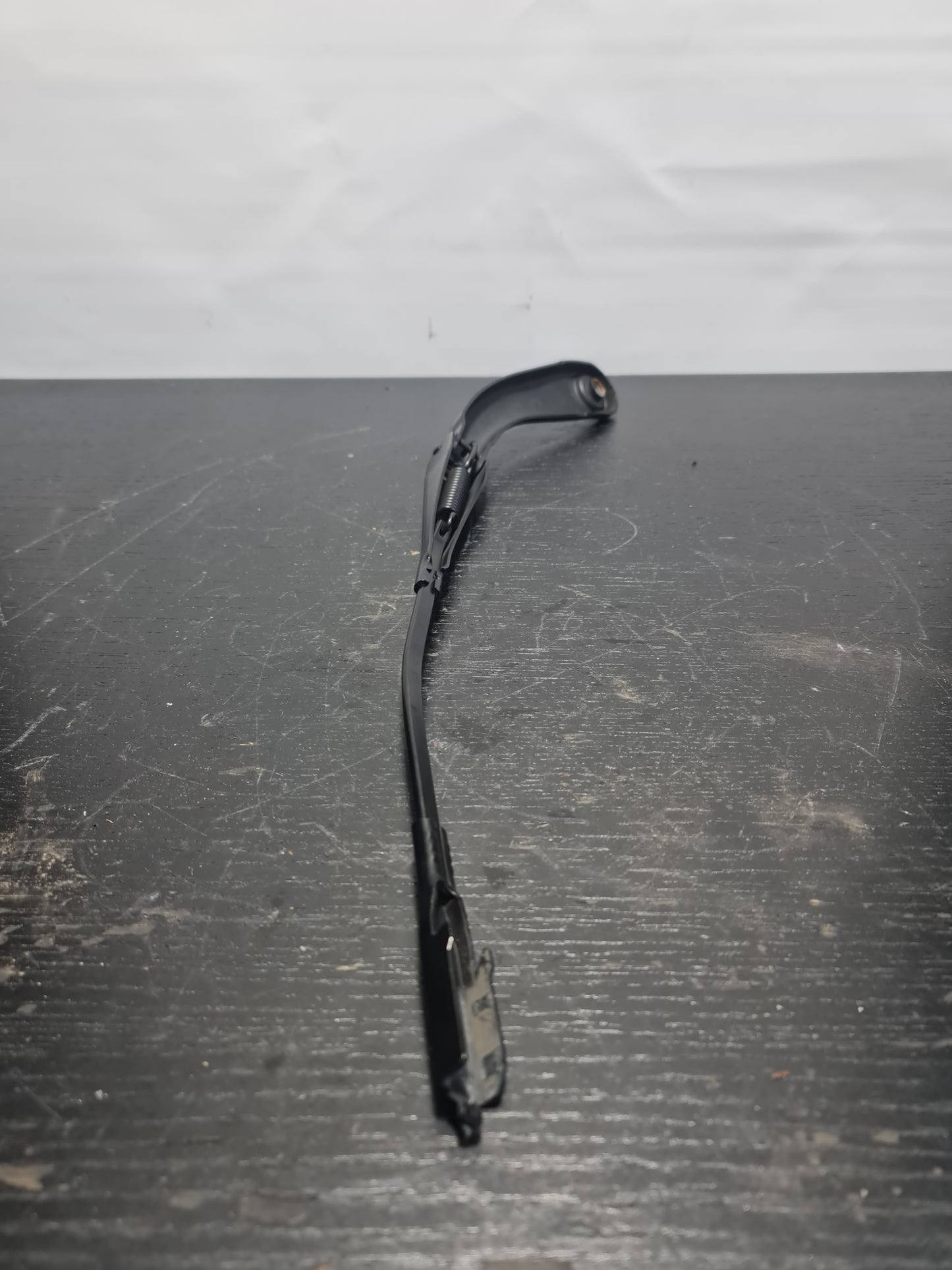 BMW F30 330E 2016-2018 Front Windscreen Wiper Arm W000027229D - MPerformance.parts