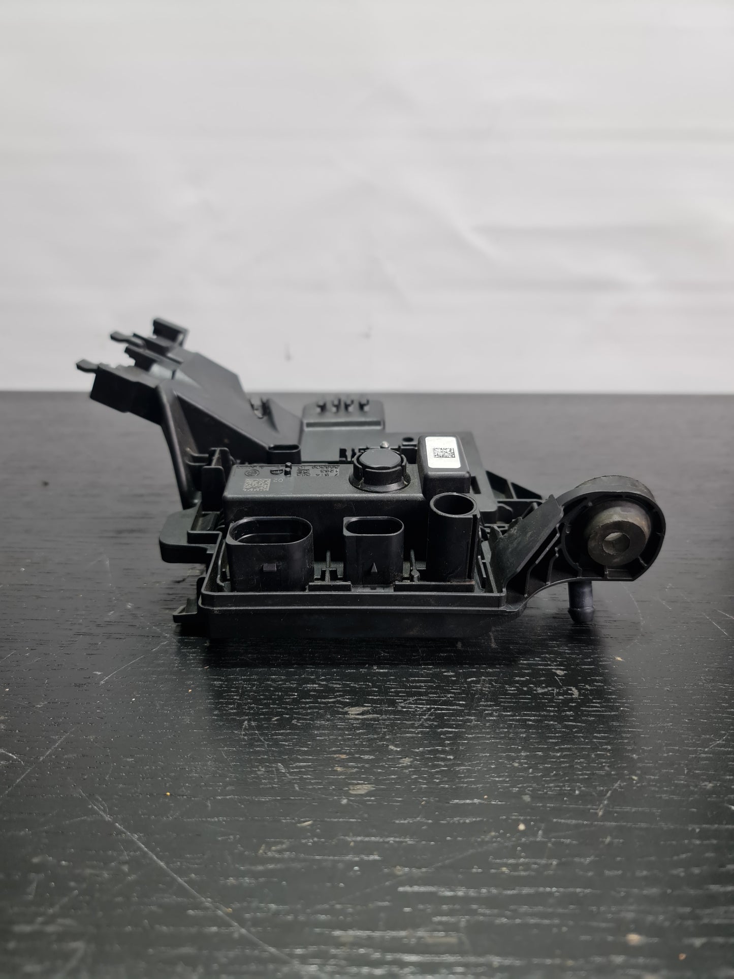BMW M3 F80 INTEGRATED SUPPLY MODULE 12637614585 - MPerformance.parts