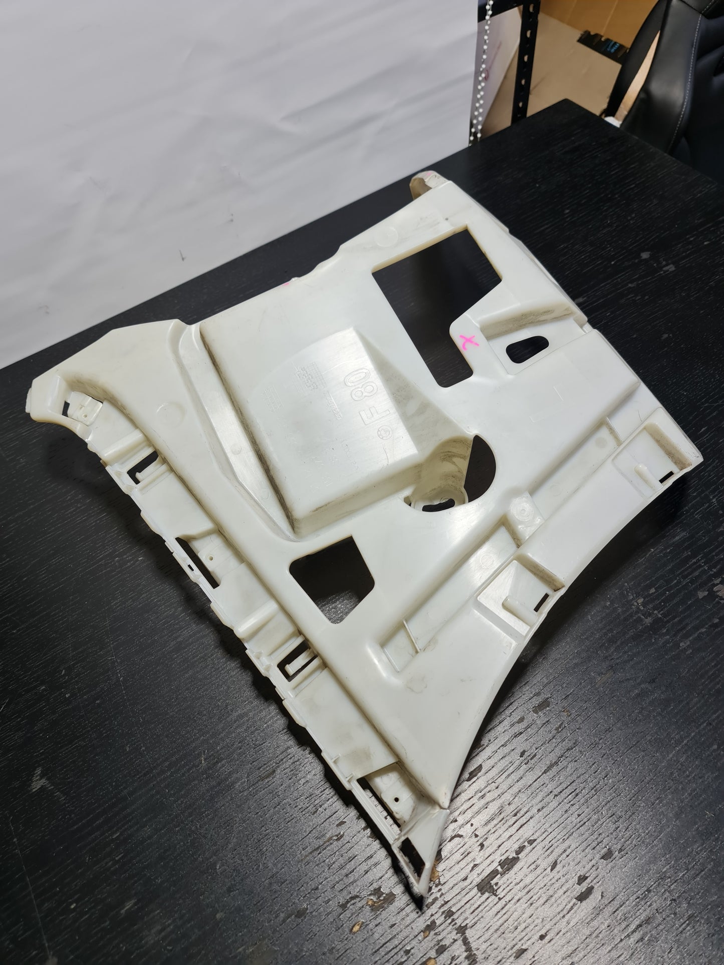 BMW M3 F80 REAR BUMPER M LEFT SIDE GUIDE 51128055983 - MPerformance.parts